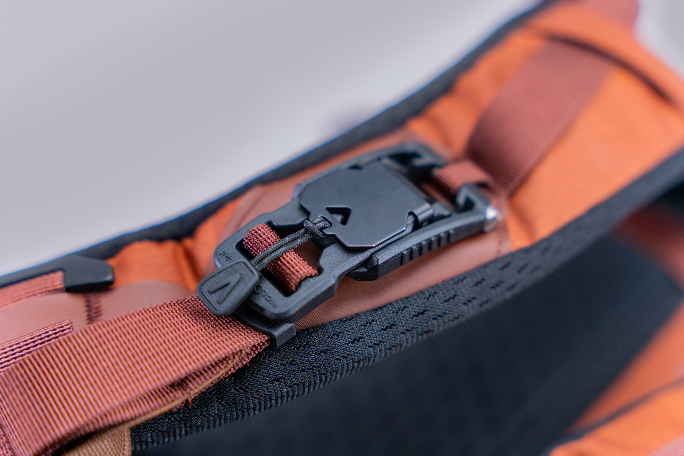 Boundary Supply Arris Pack Buckle 1