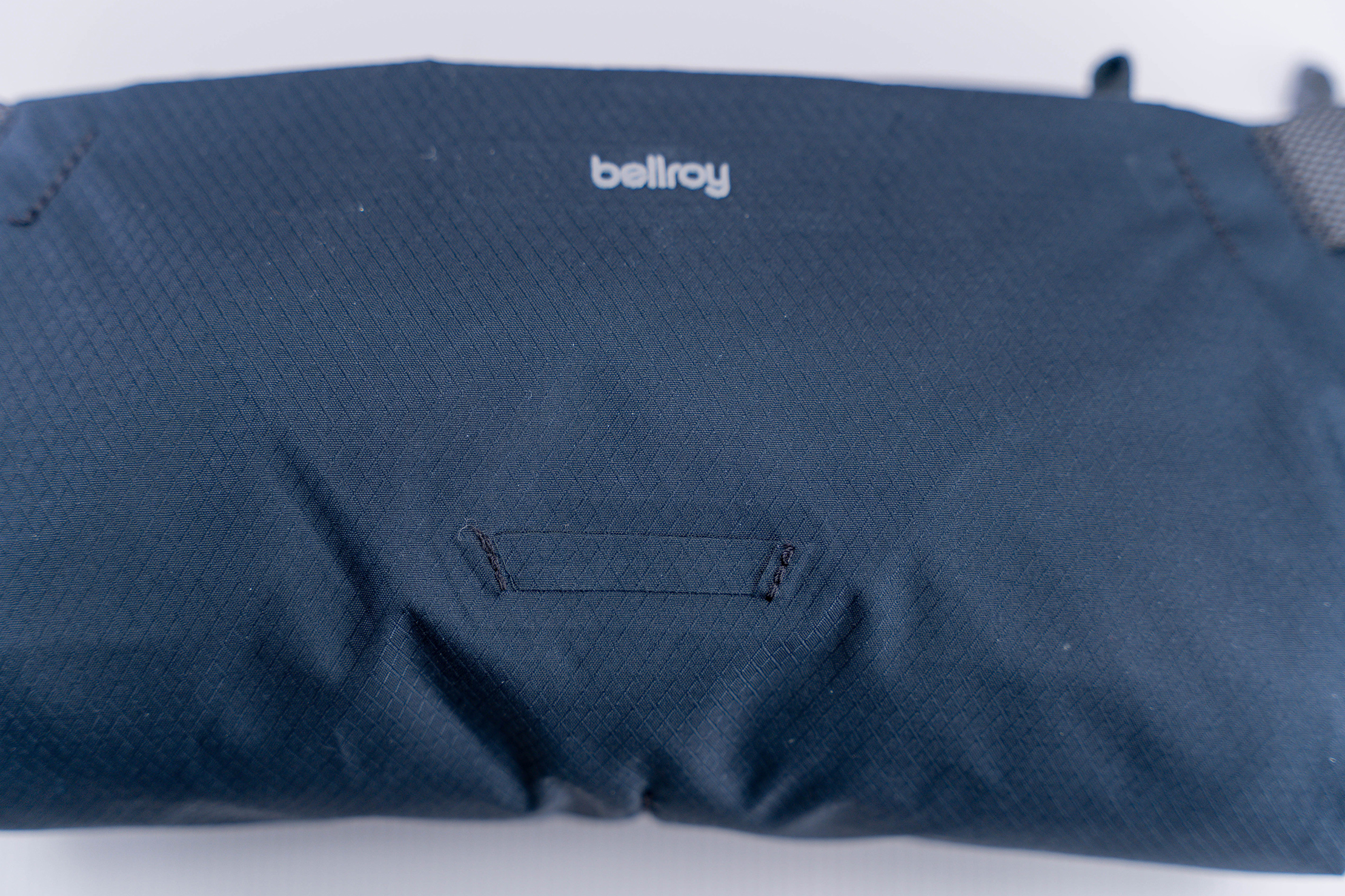 Bellroy Lite Sling Front