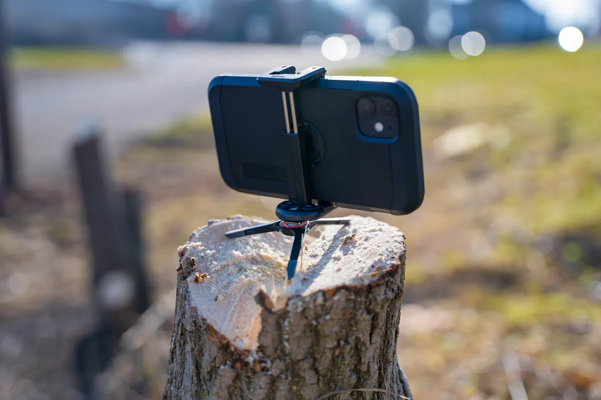 Joby GripTight ONE Micro Stand For Smartphones – Black, JB01492 – Universal Clamp Mount