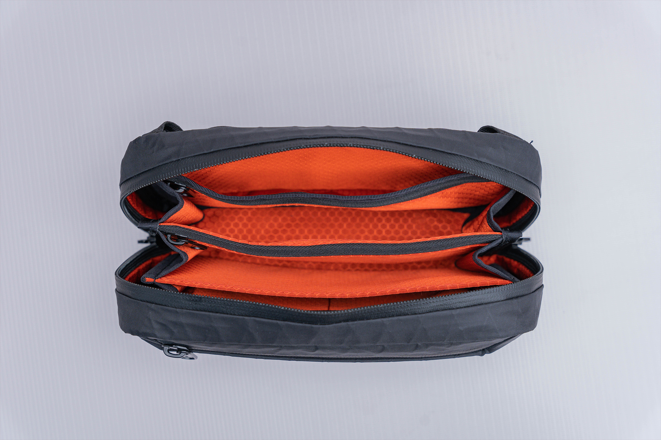 ALPAKA Elements Tech Case Compartments