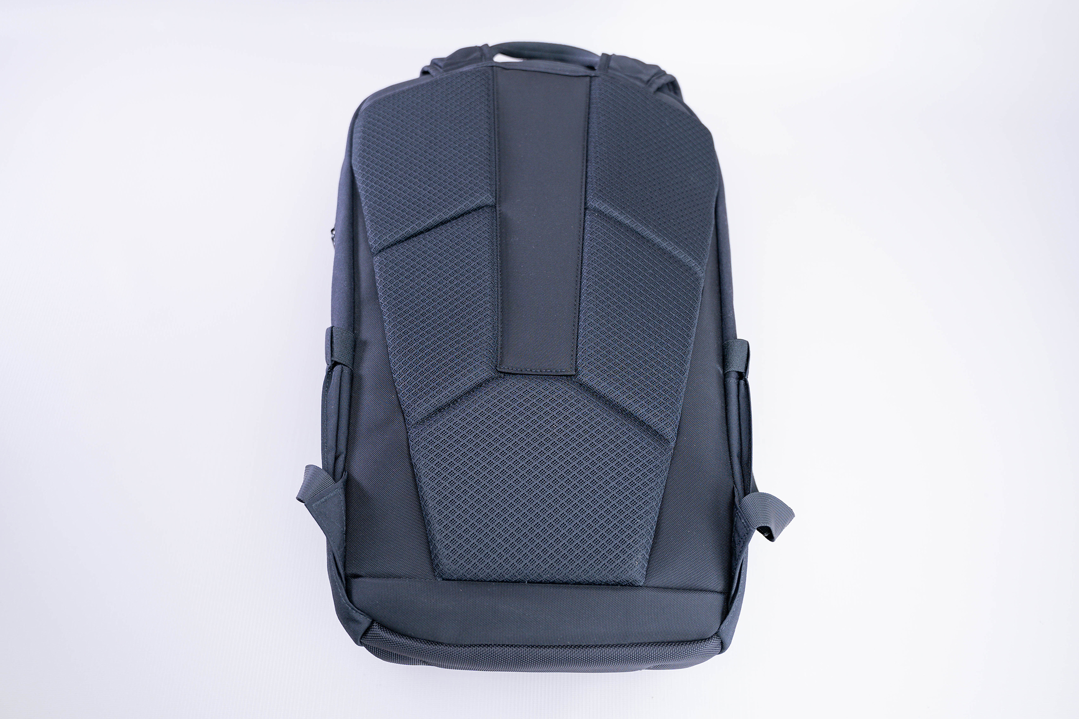 ALPAKA Elements Backpack Strapless Back