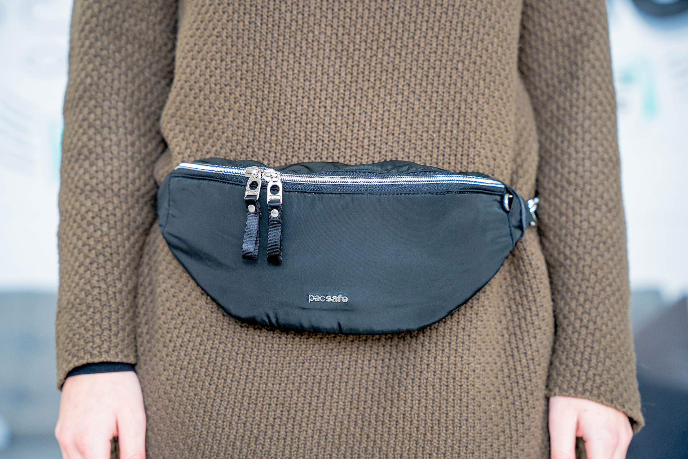 Pacsafe Stylesafe Anti-Theft Sling Pack Review