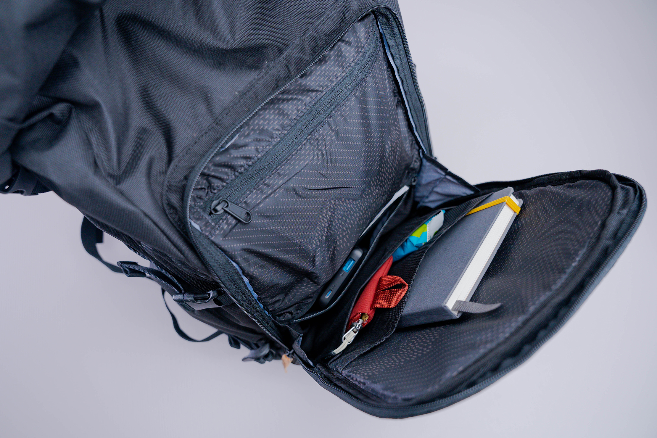 Tentree Mobius 35L Backpack Pocket