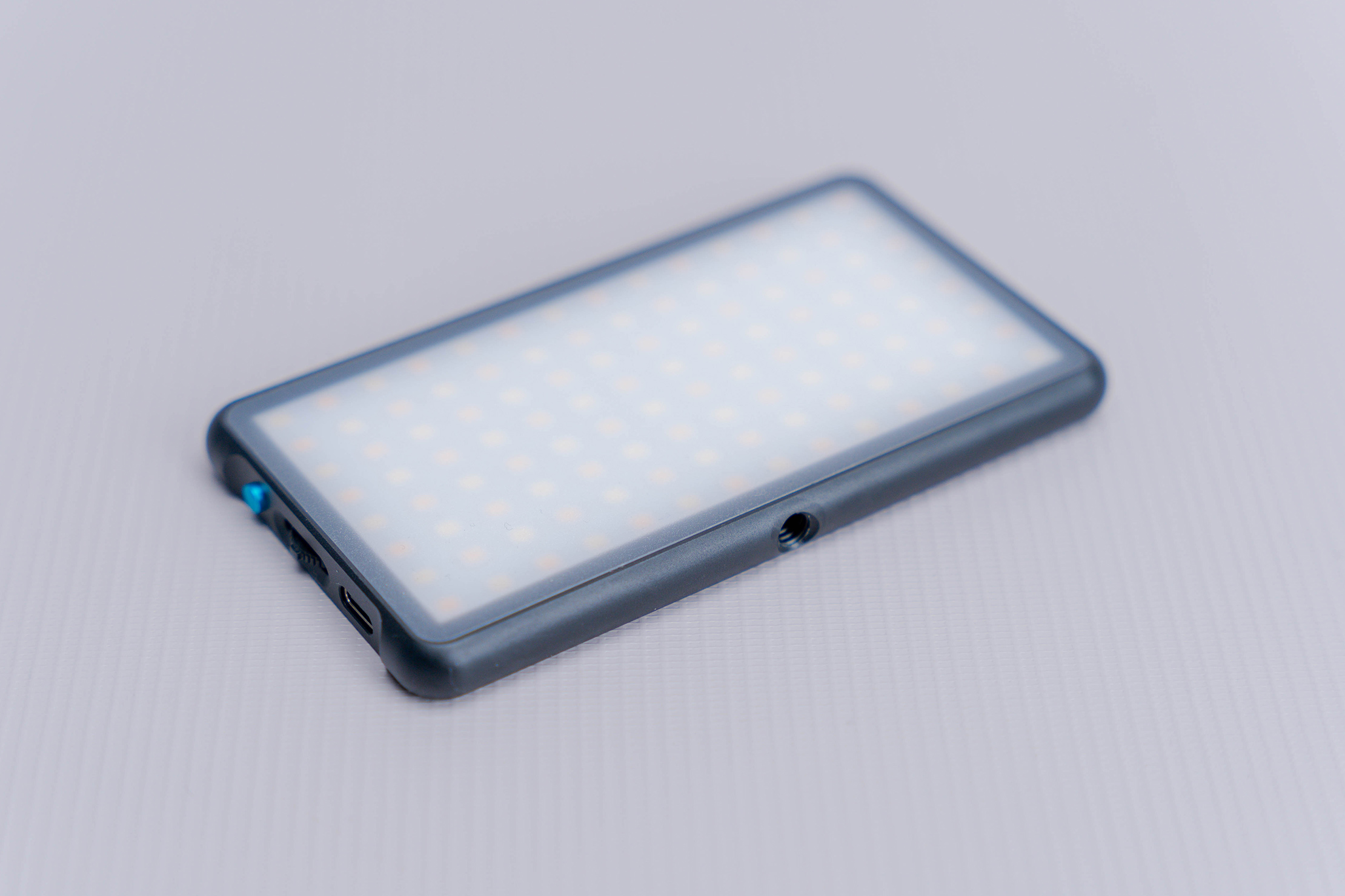 Phone-Sized Lume Cube LED Panel is a Pocketable Video Light