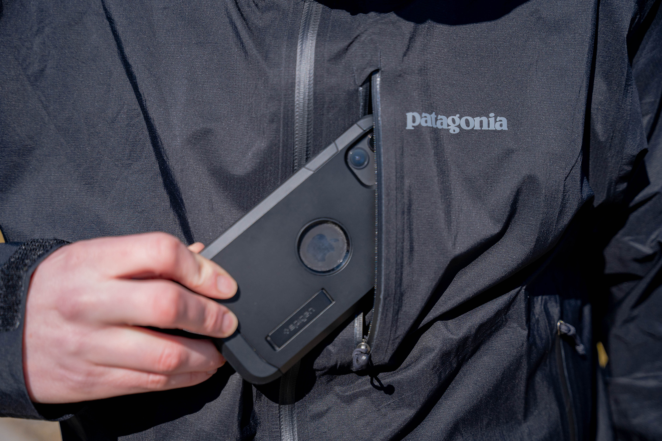 Patagonia Storm10 Jacket Pocket 1