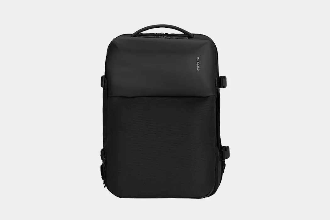 best commuter laptop backpack incase ICON Lite Pack Conte Grey The ultimate carry backpack to store everyday tech essentials through the daily commute Backpacks