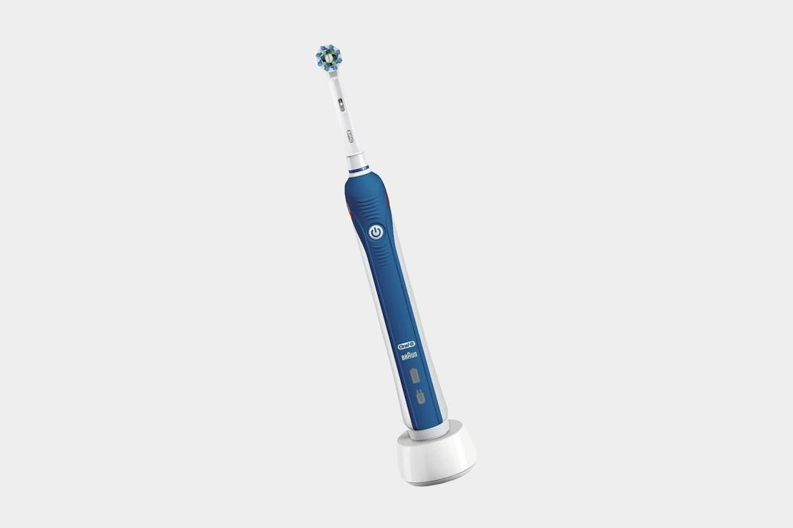 Oral-B Pro 2000 Electric Rechargeable Toothbrush