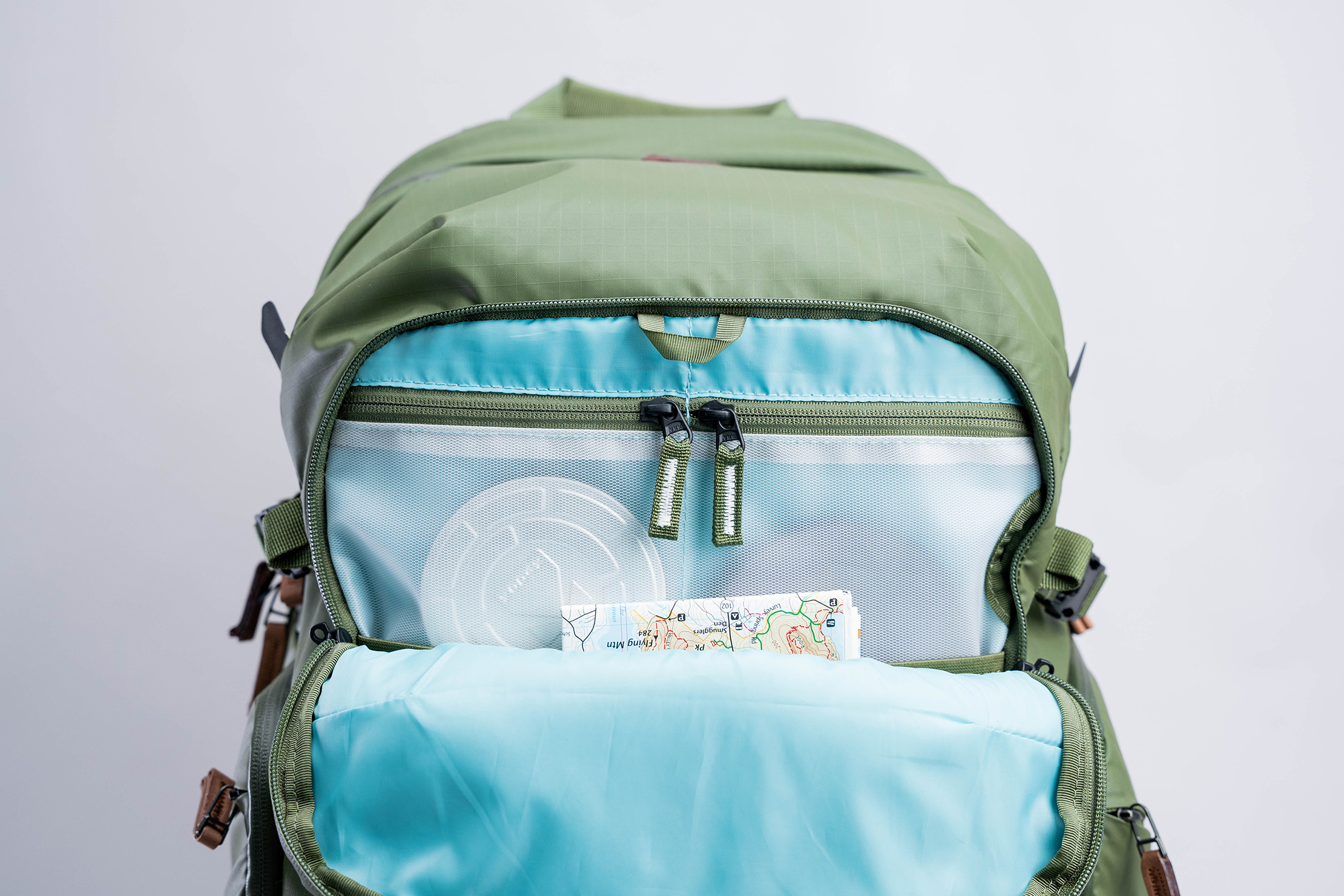 Shimoda Explore V2 35 Backpack Pocket 1