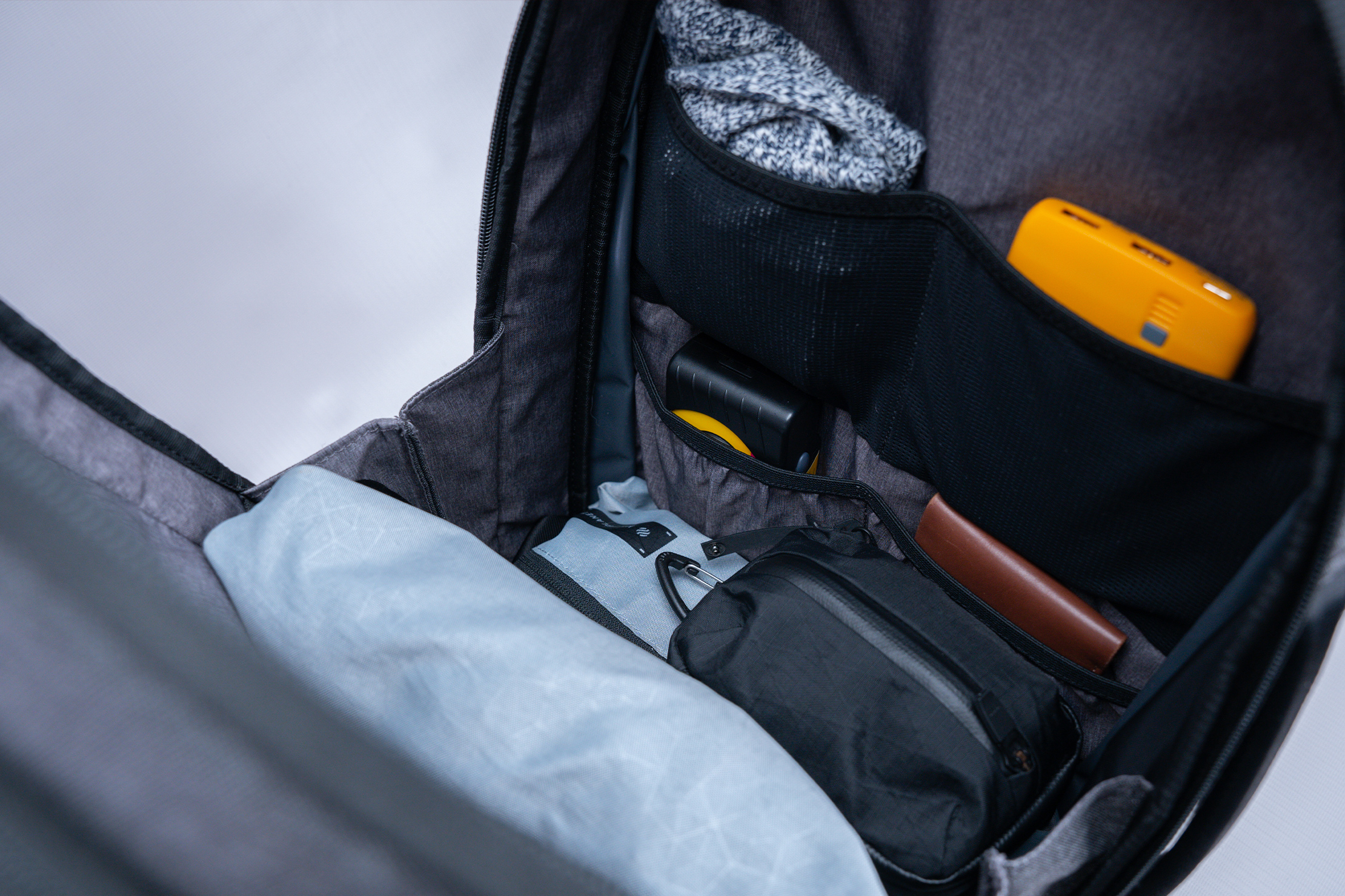 NOMATIC Navigator Lite Backpack 15L Main Full