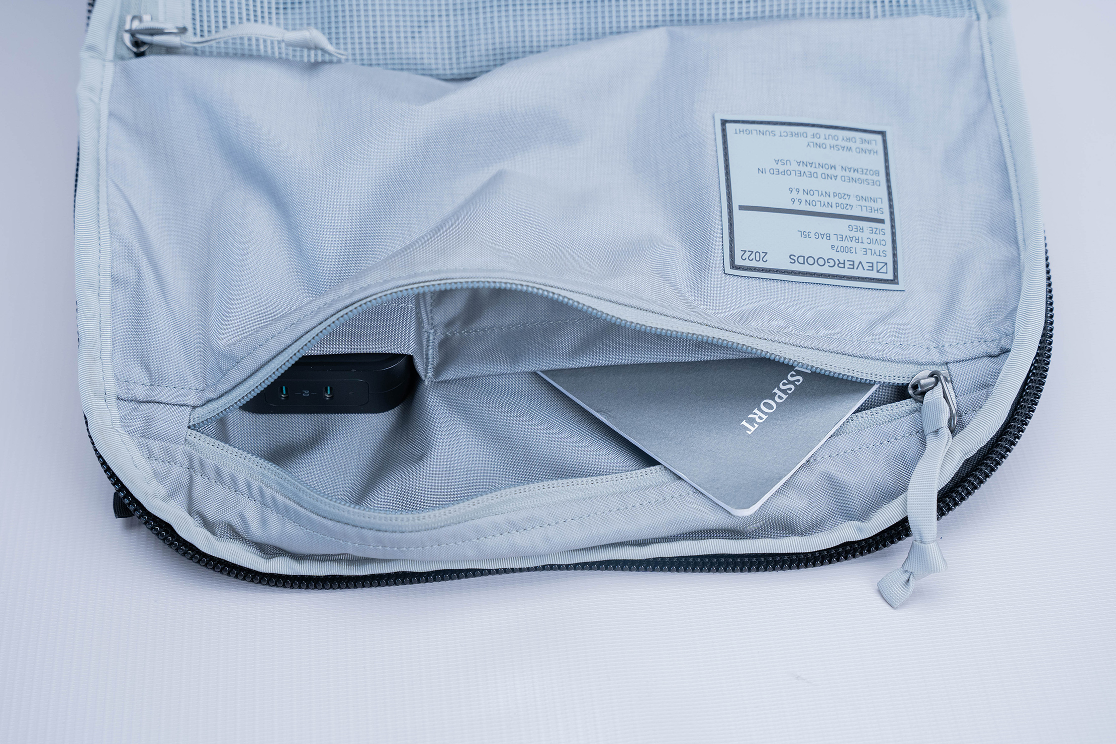 EVERGOODS Civic Travel Bag 35L (CTB35) Interior Pocket 2