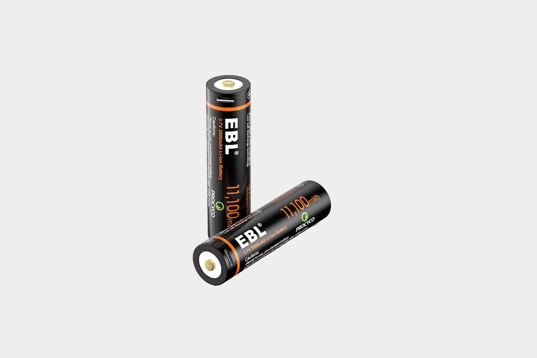 EBL 3.7V Li-ion Rechargeable Battery