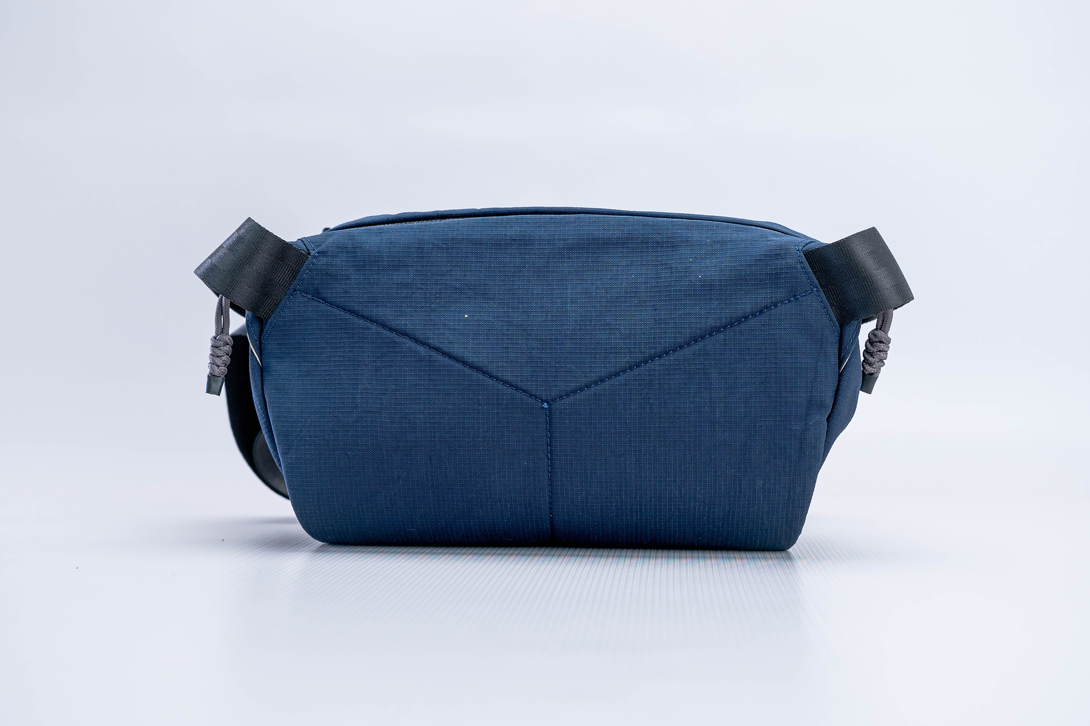 Bellroy Venture Sling 6L Back Full