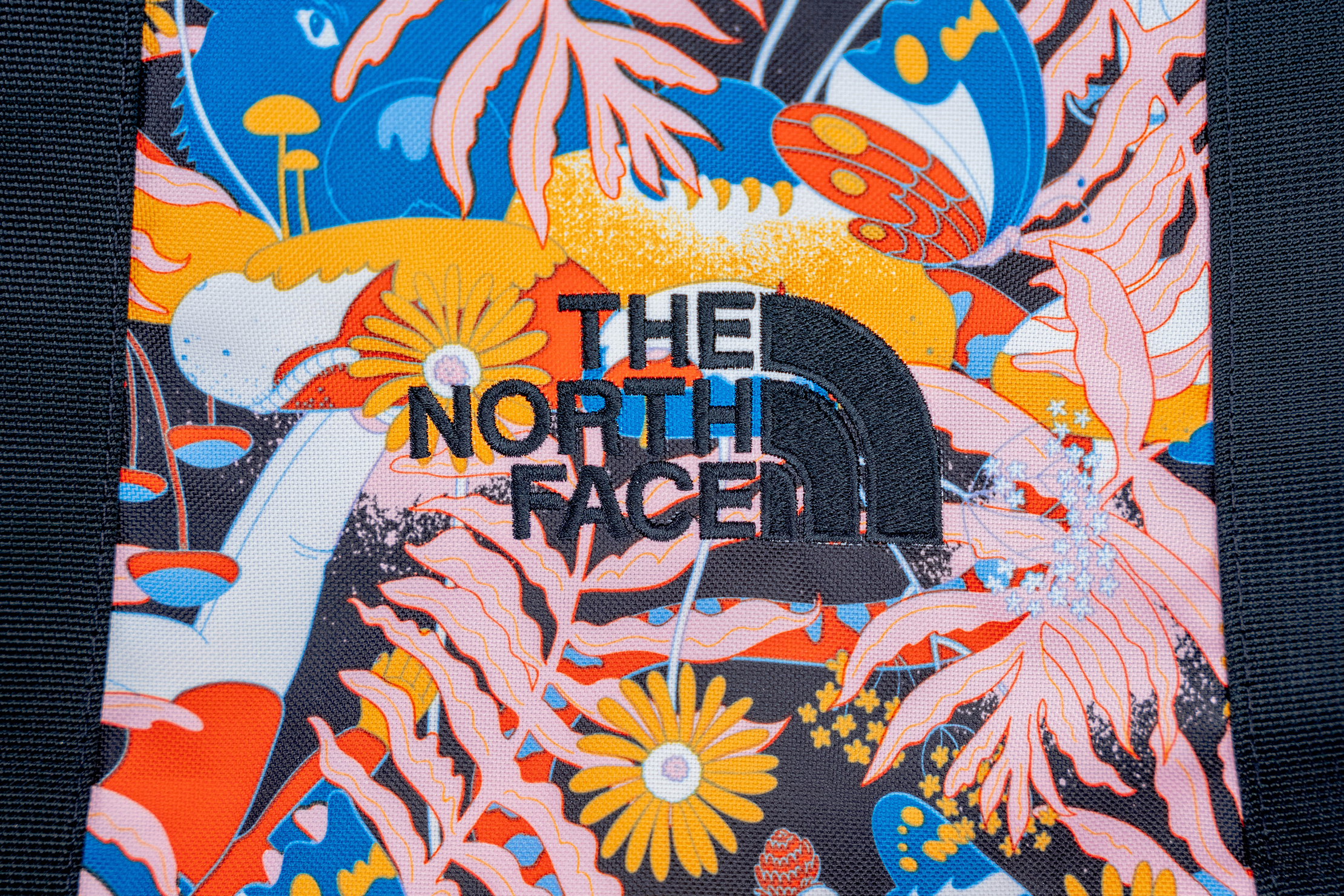 the-north-face-borealis-tote-brand