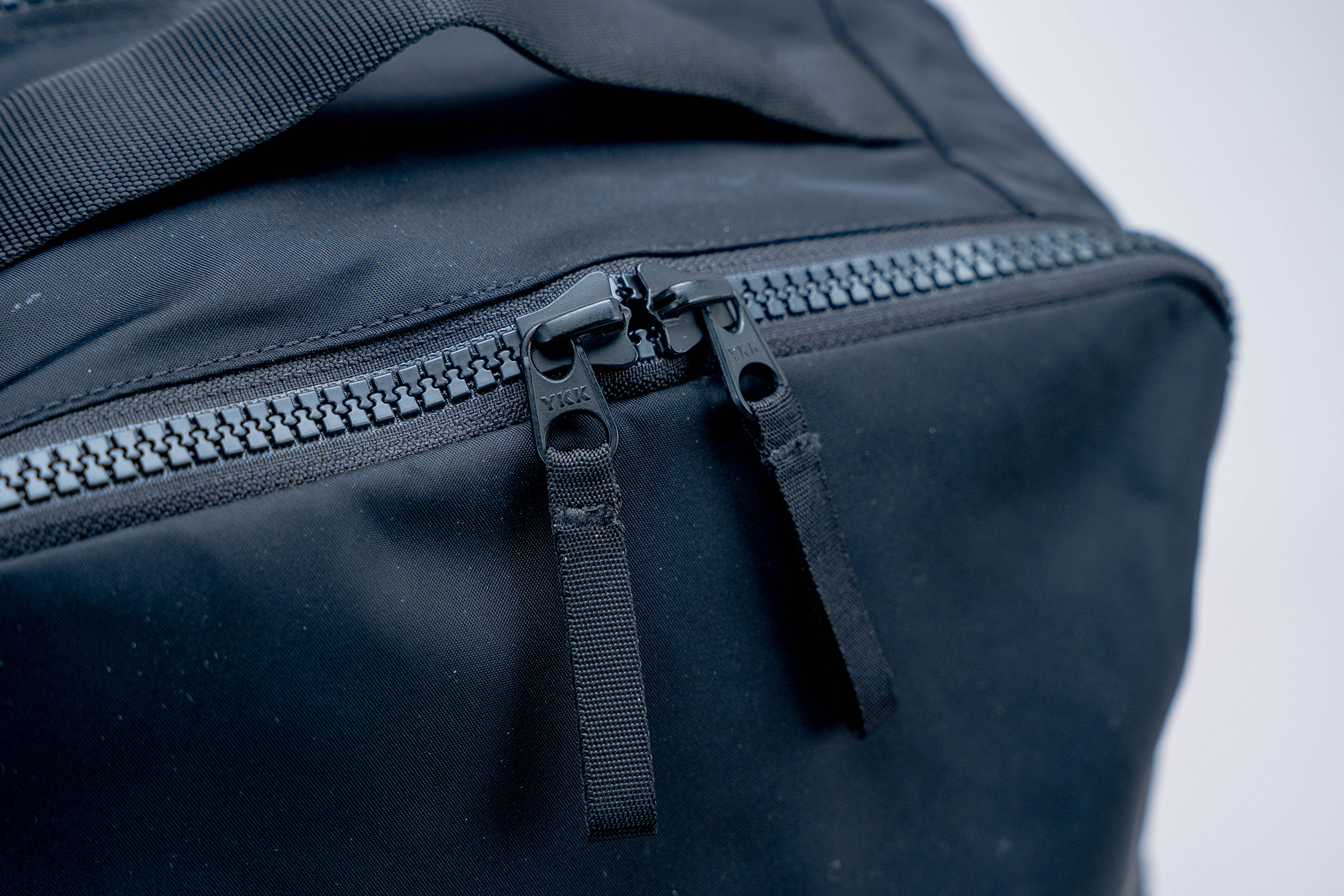 lululemon-everyday-backpack-2-0-23l-zipper