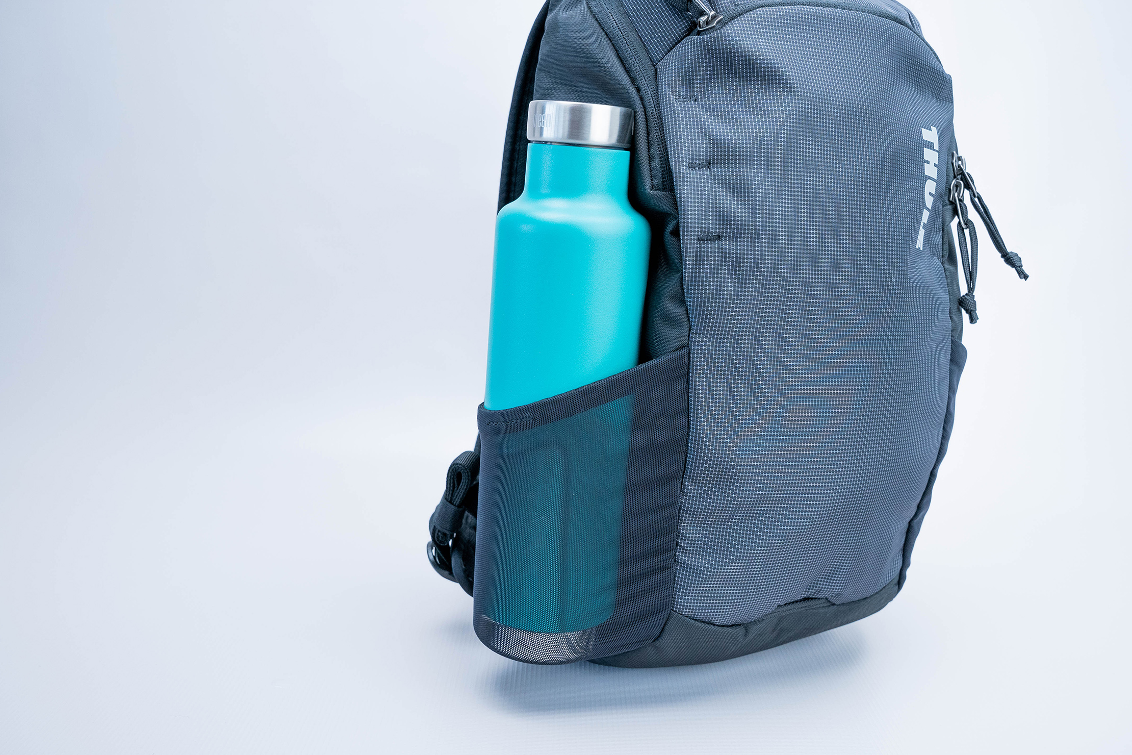 Klean Kanteen Insulated Classic 25 oz with Pour Through Cap Bag Pocket