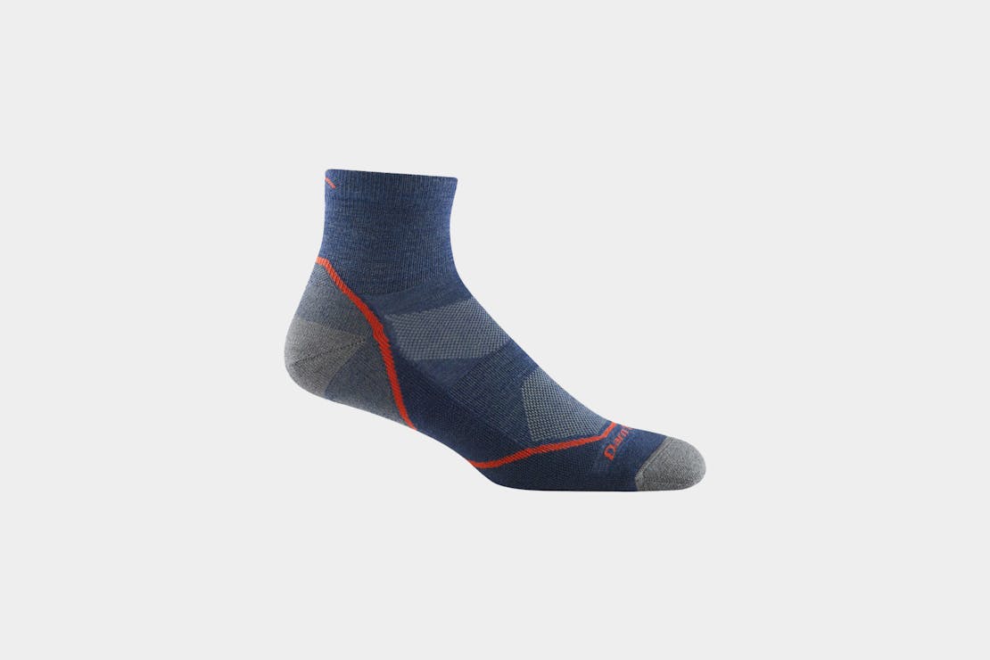 Dark Tough Light Hiker Quarter Lightweight Hiking Sock
