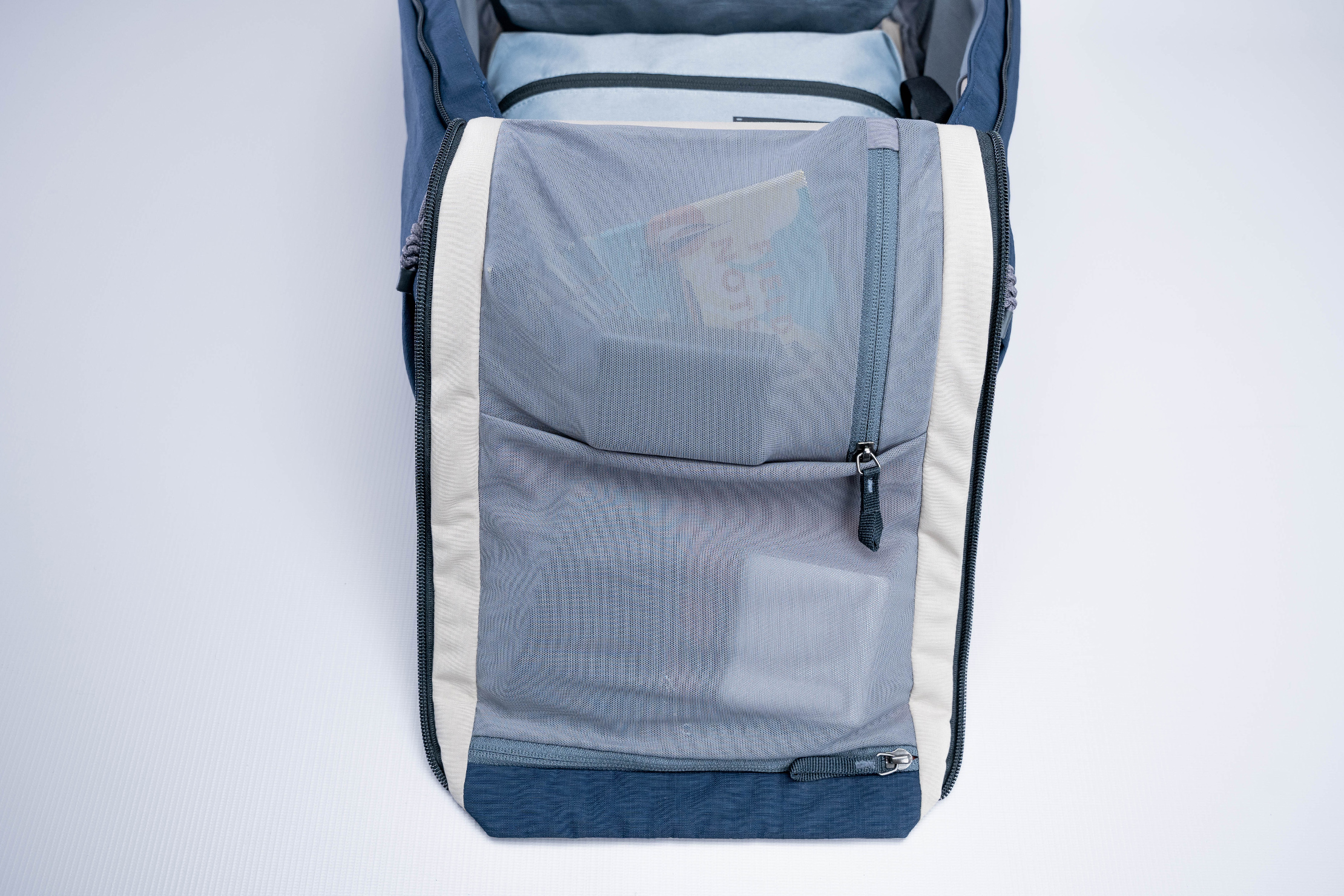 Bellroy Venture Backpack 22L Interior Pocket 2