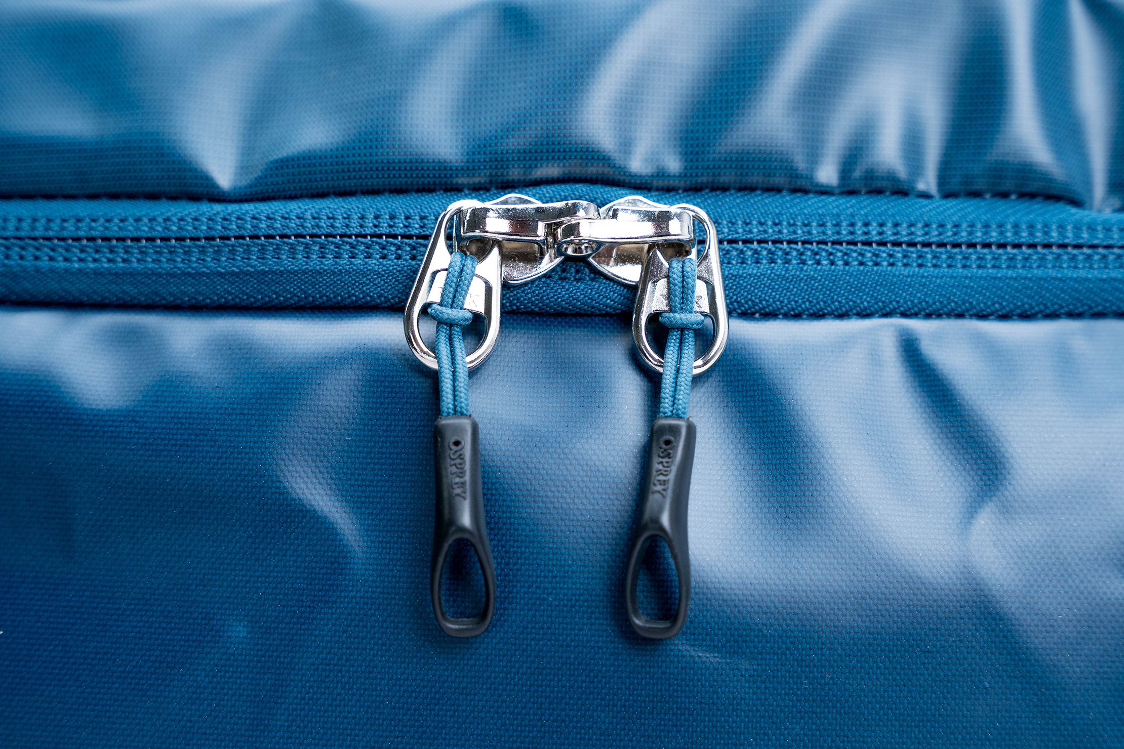 Osprey Transporter Global Carry-On Zipper 2