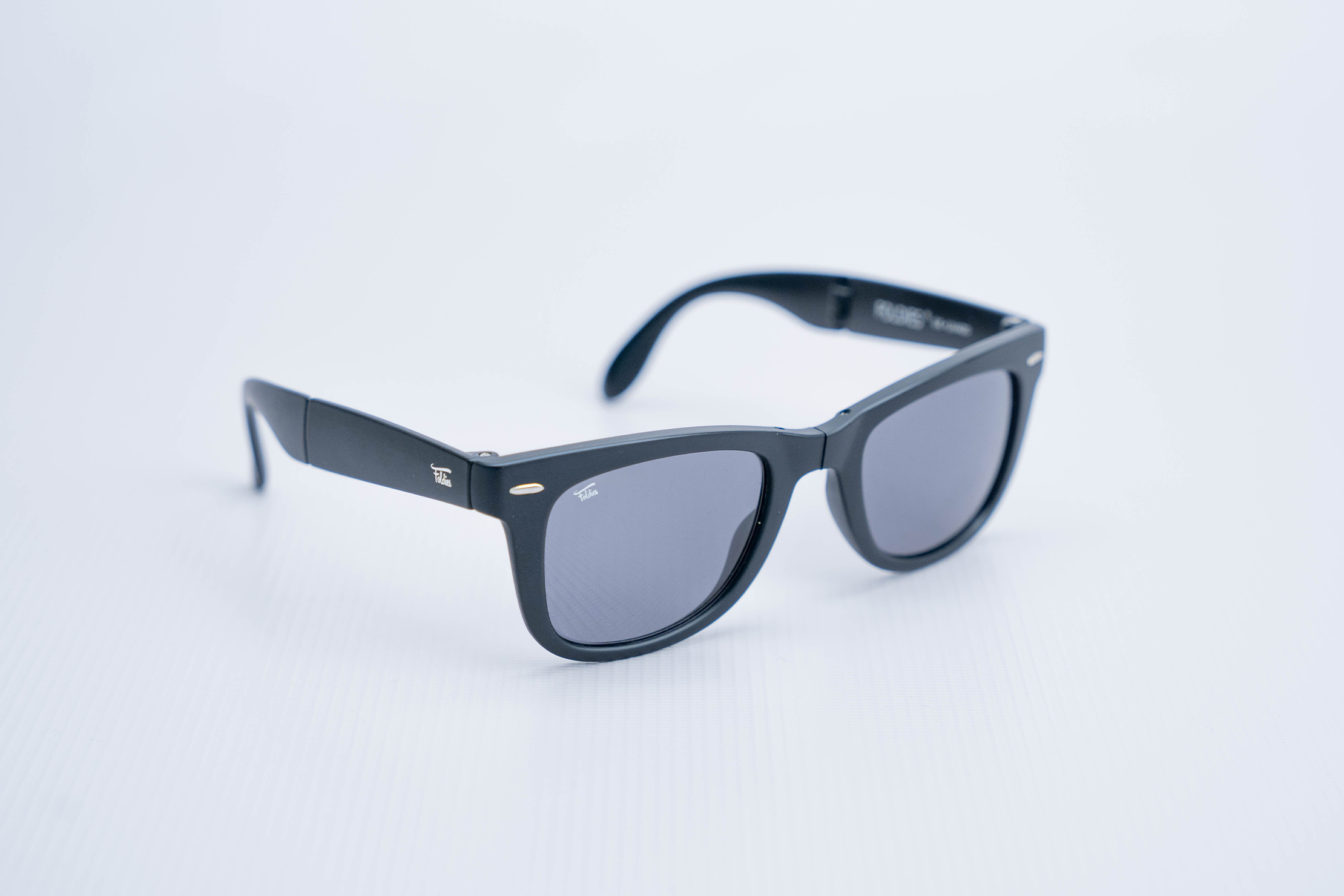 Foldies Polarized Folding Classics V2 Studio