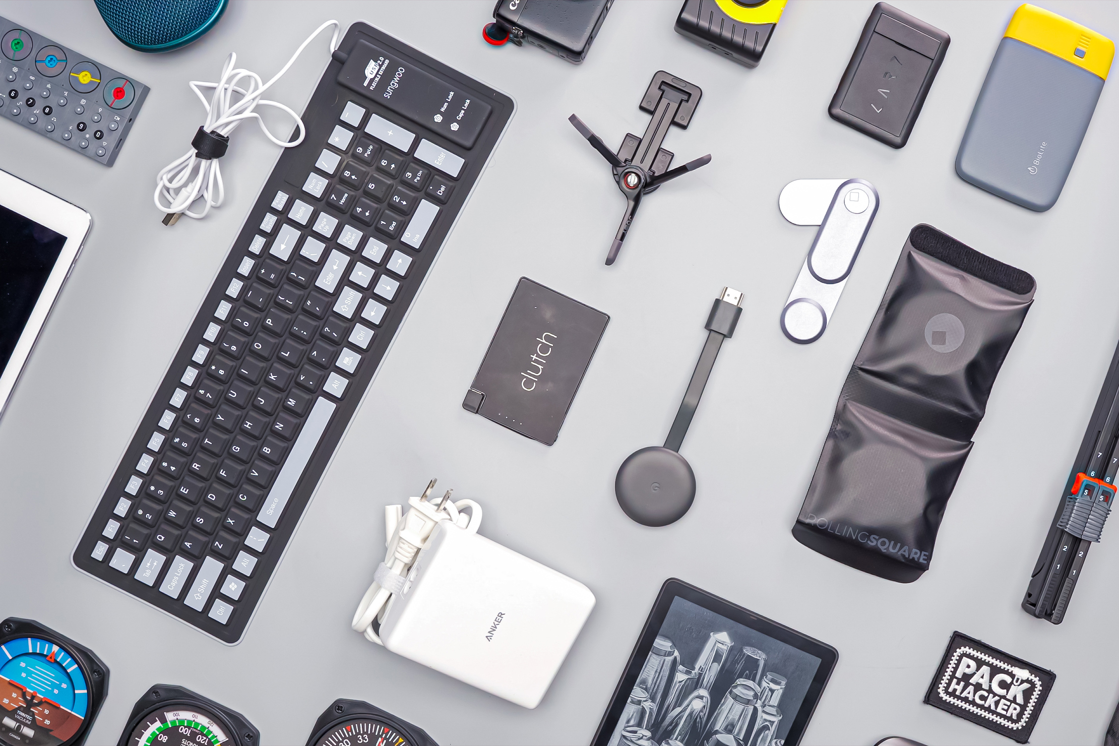 Top 10 Cool Office Gadgets & Accessories to Increase Productivity 