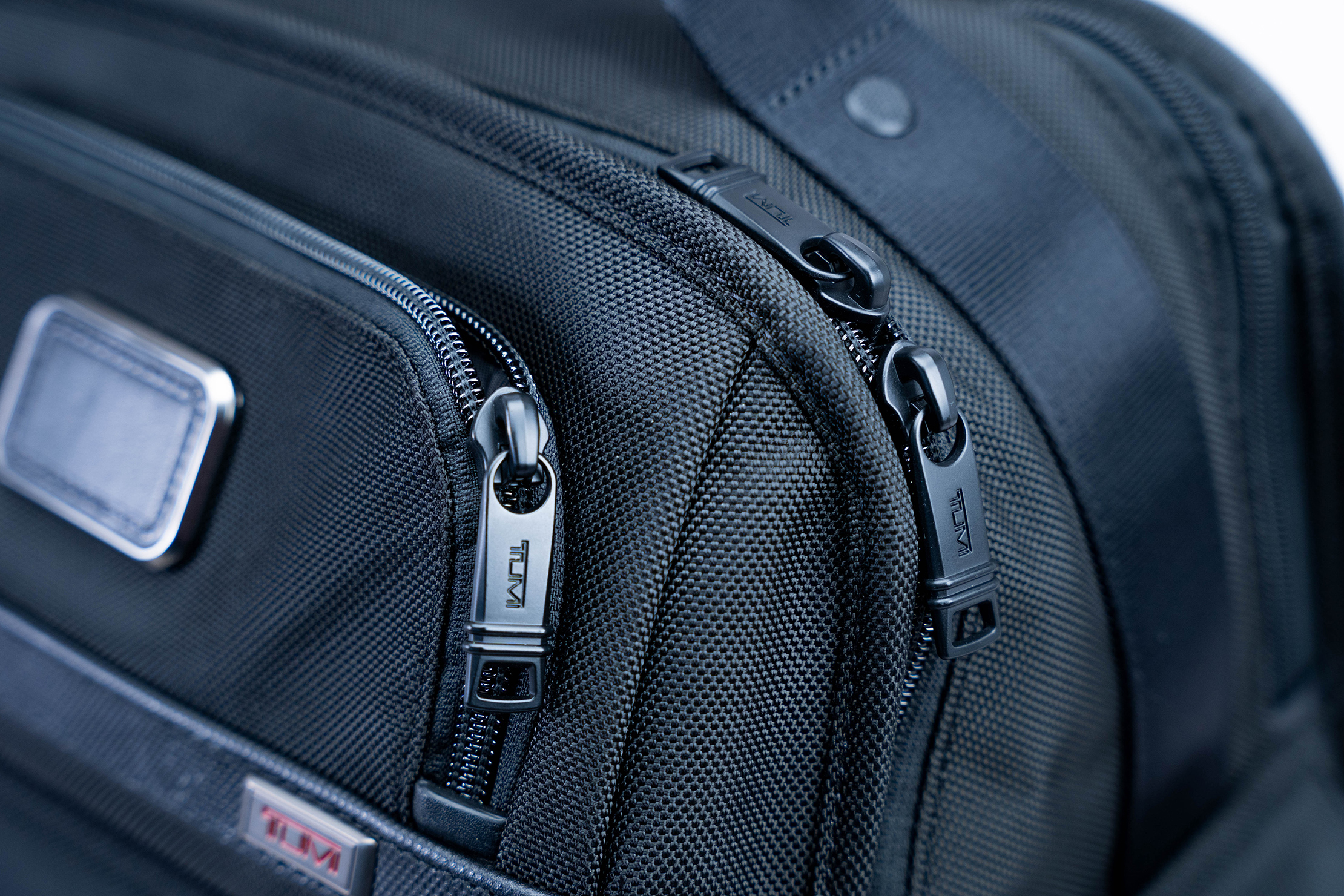 TUMI Brief Pack Zippers