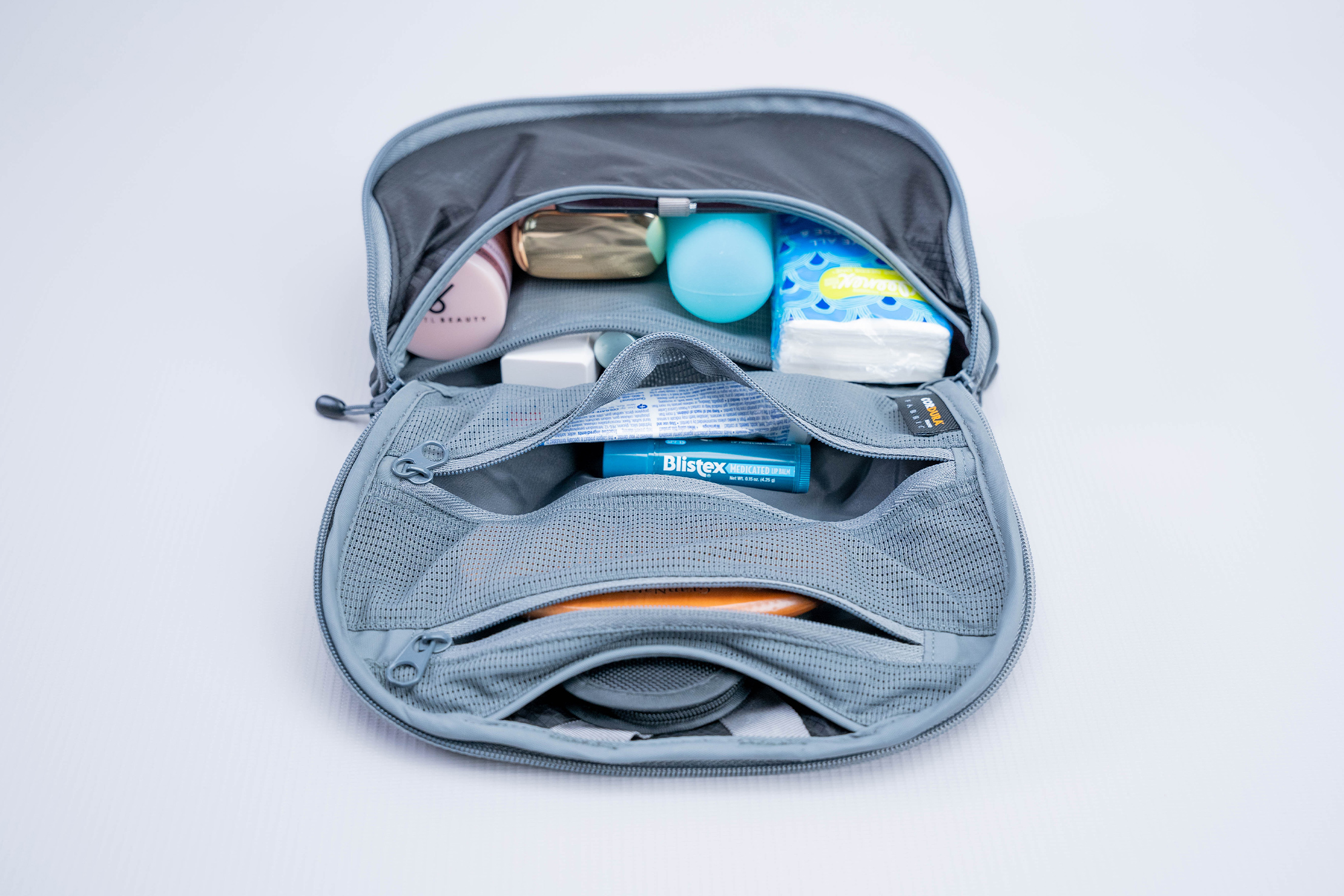 Sea to Summit Hanging Toiletry Bag Interior 2