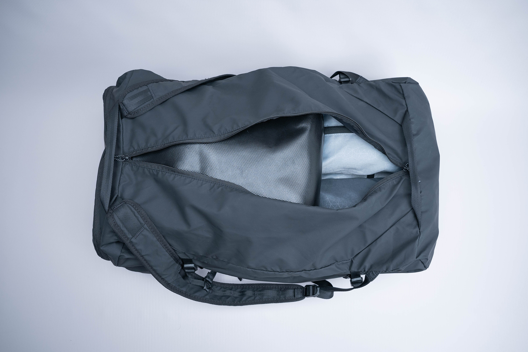 NOMATIC Navigator Collapsible Duffle 42L Open