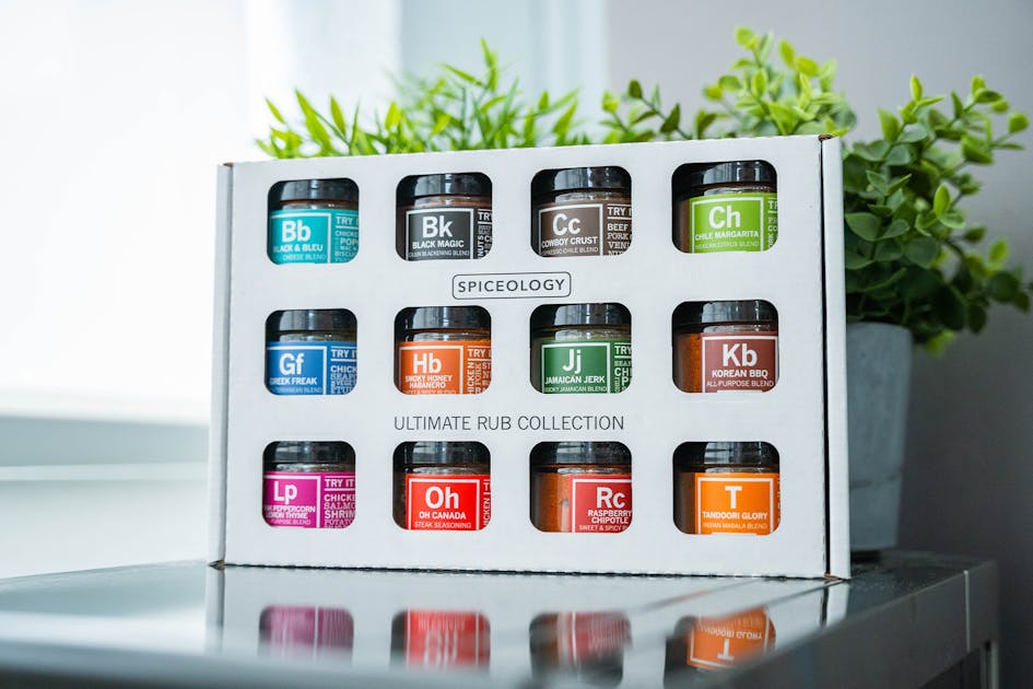 Spiceology Ultimate Rub Collection - 12 Mini Rub Jars