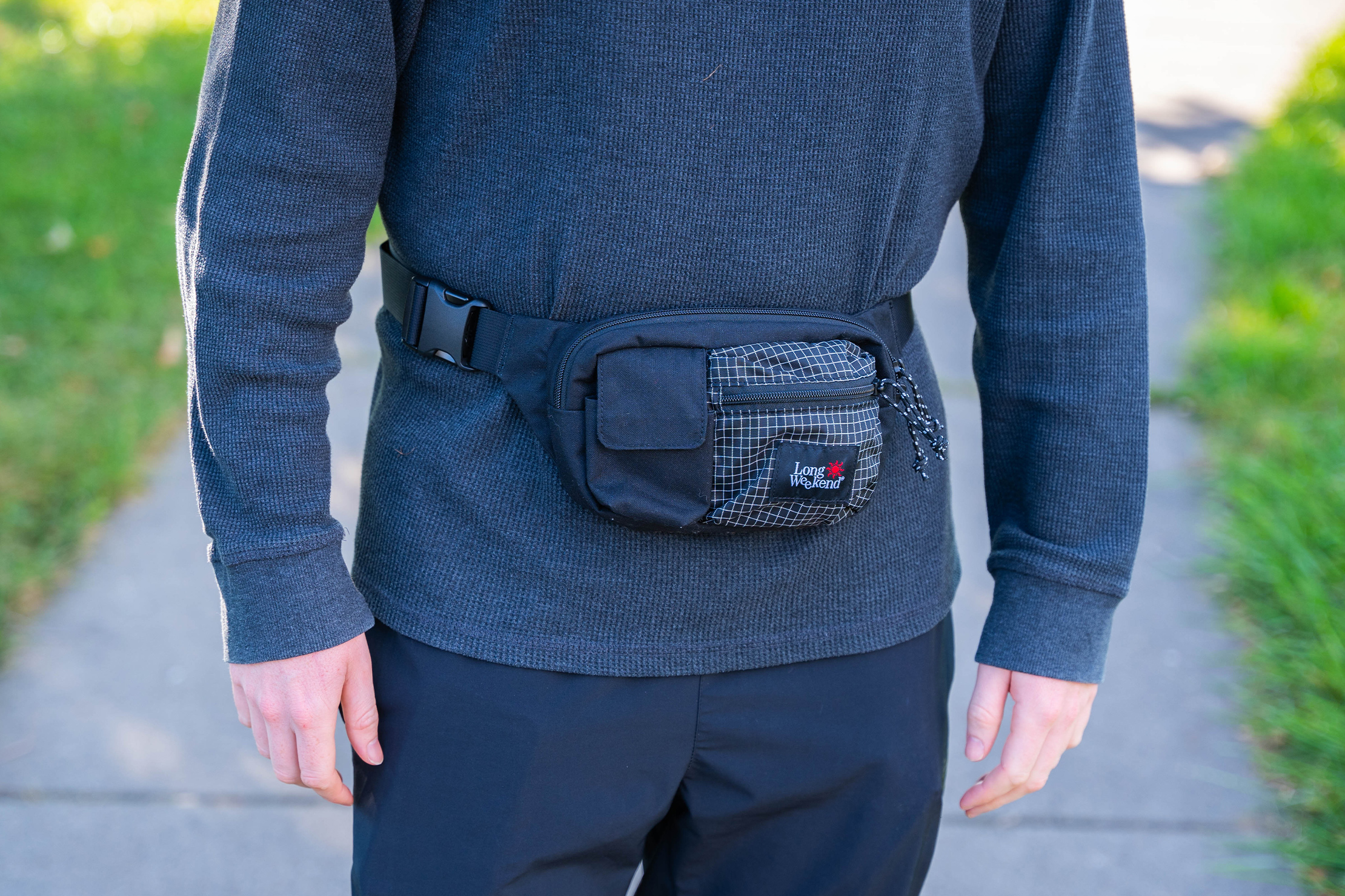 Moment Long Weekend Monterey Sling Fanny Pack