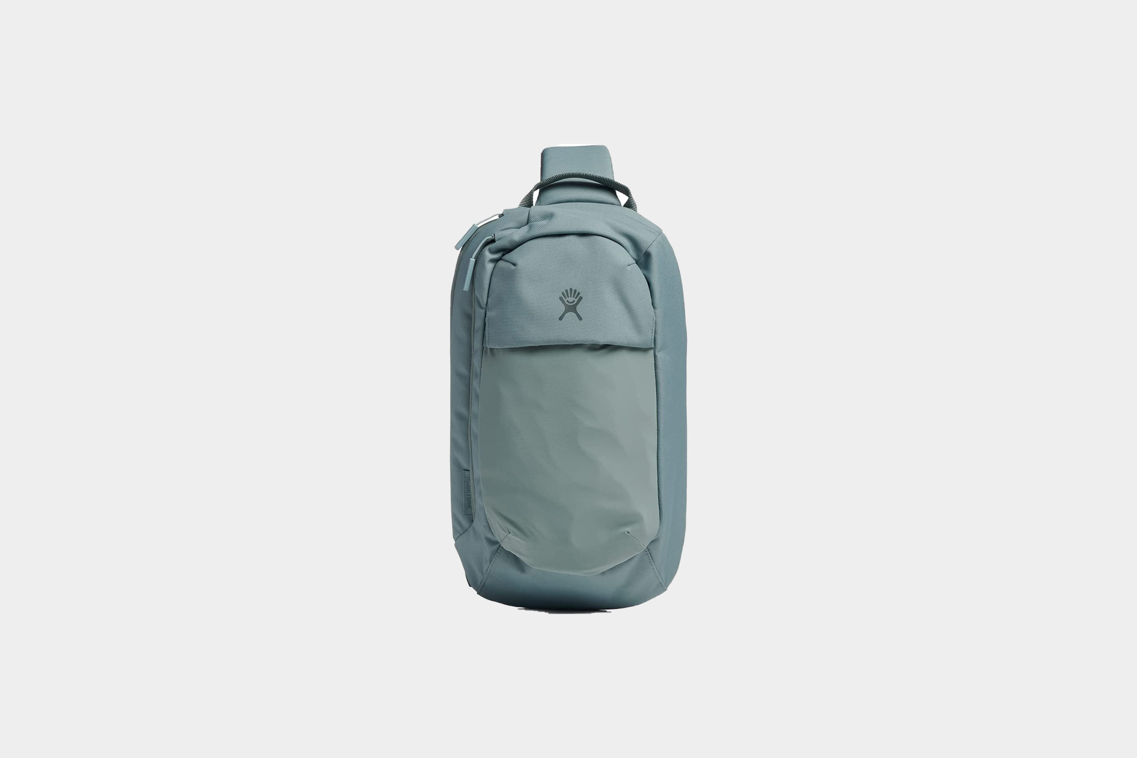 https://cdn.packhacker.com/2022/10/69f11e35-hydro-flask-slingback-bottle-pack.jpg