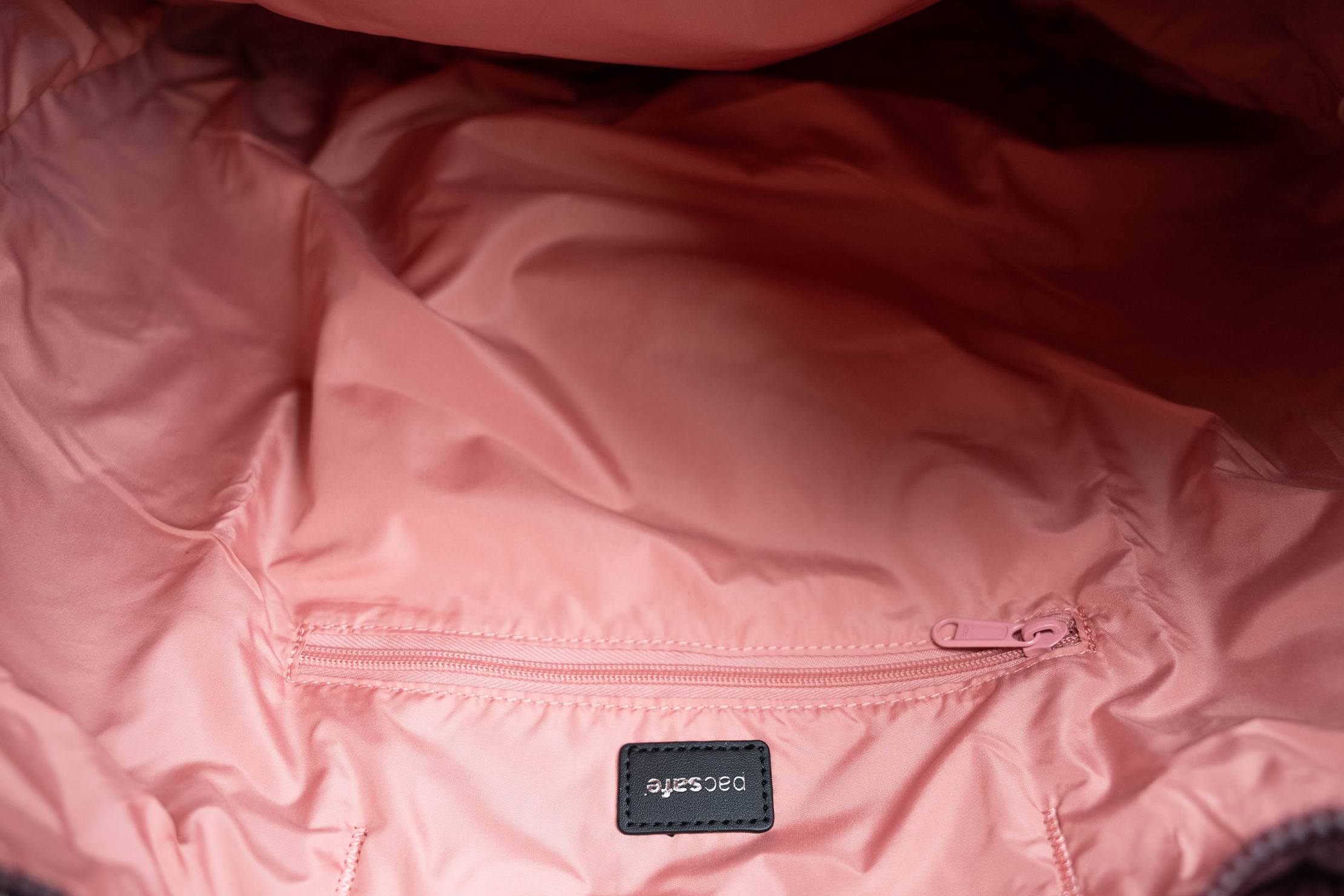 Pacsafe CX Anti-Theft Packable Horizontal Tote Bag Interior Pocket