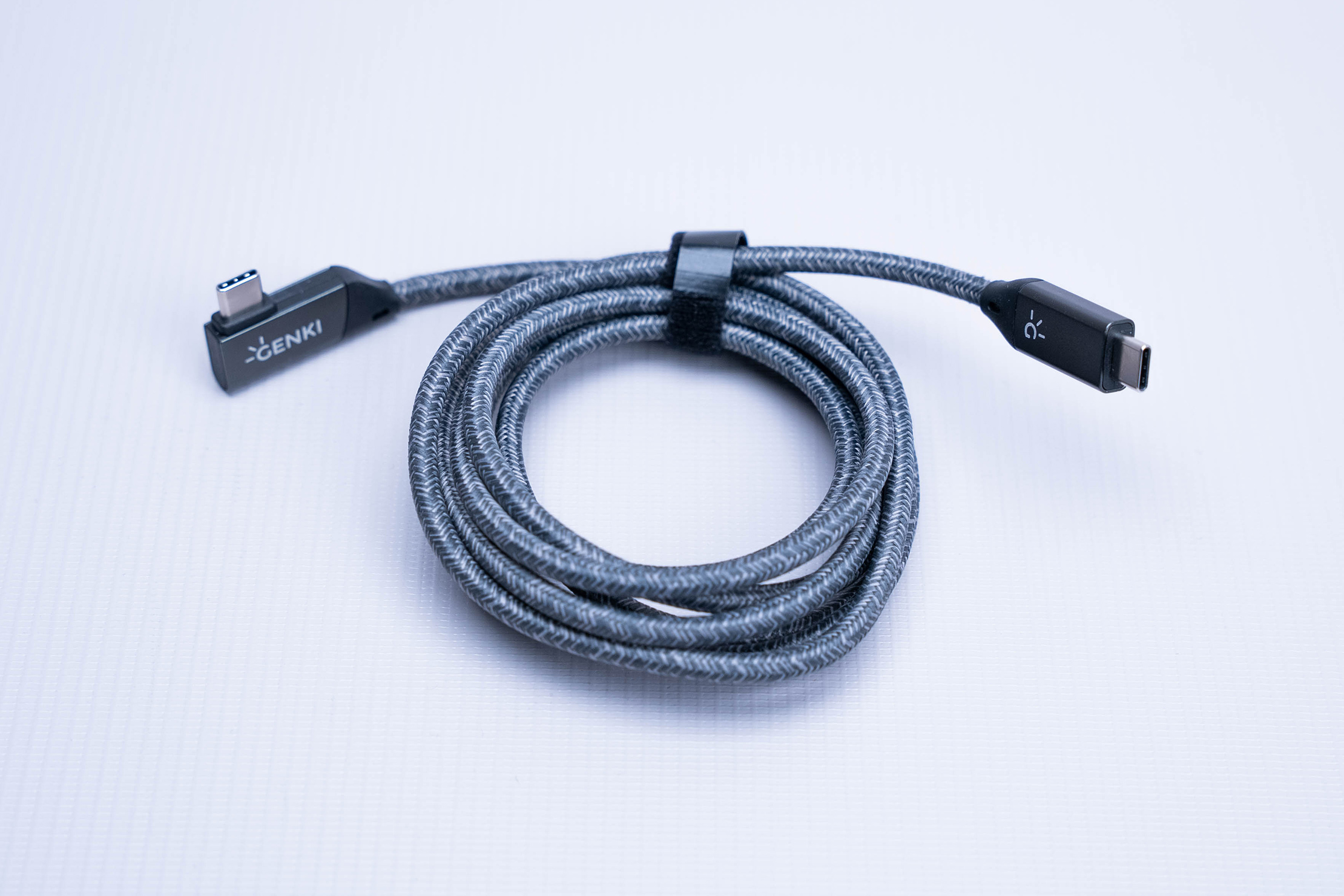 Genki Covert Dock Mini Cable
