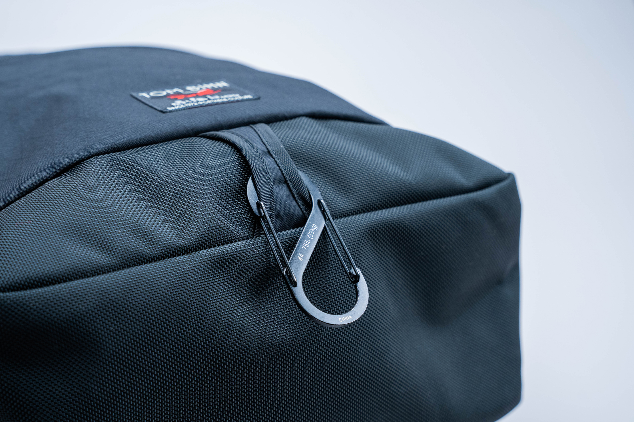 TOM BIHN Addax Review - Alex Kwa