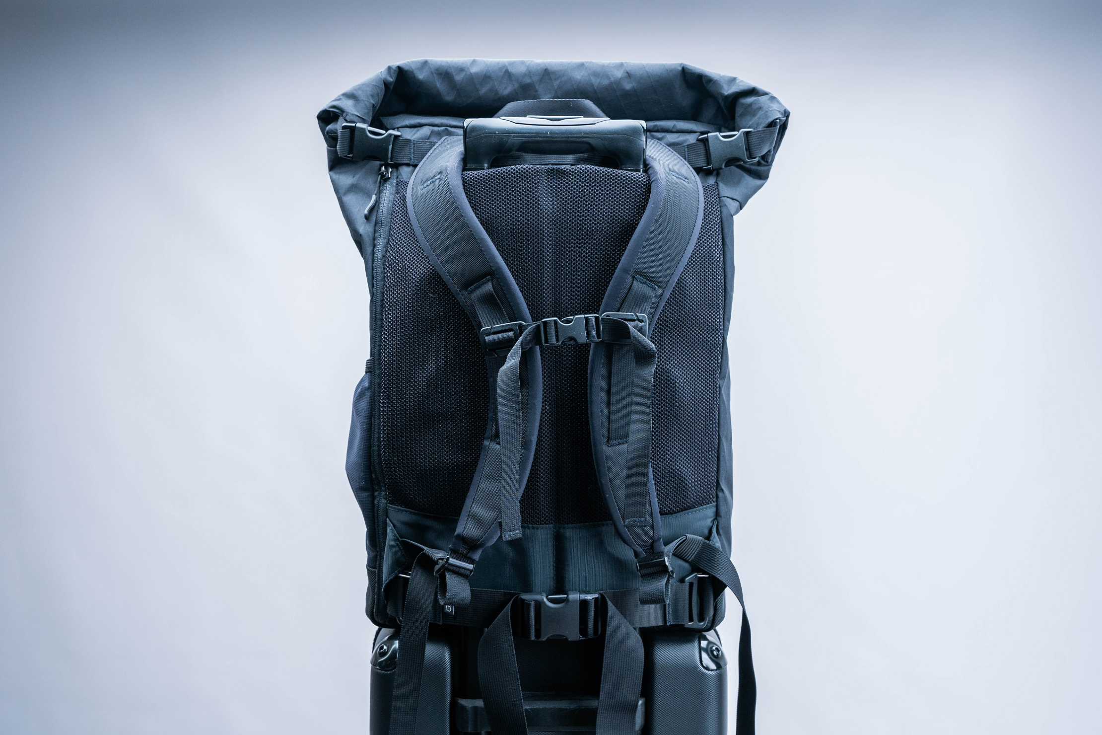 TOM BIHN Addax 31 Review