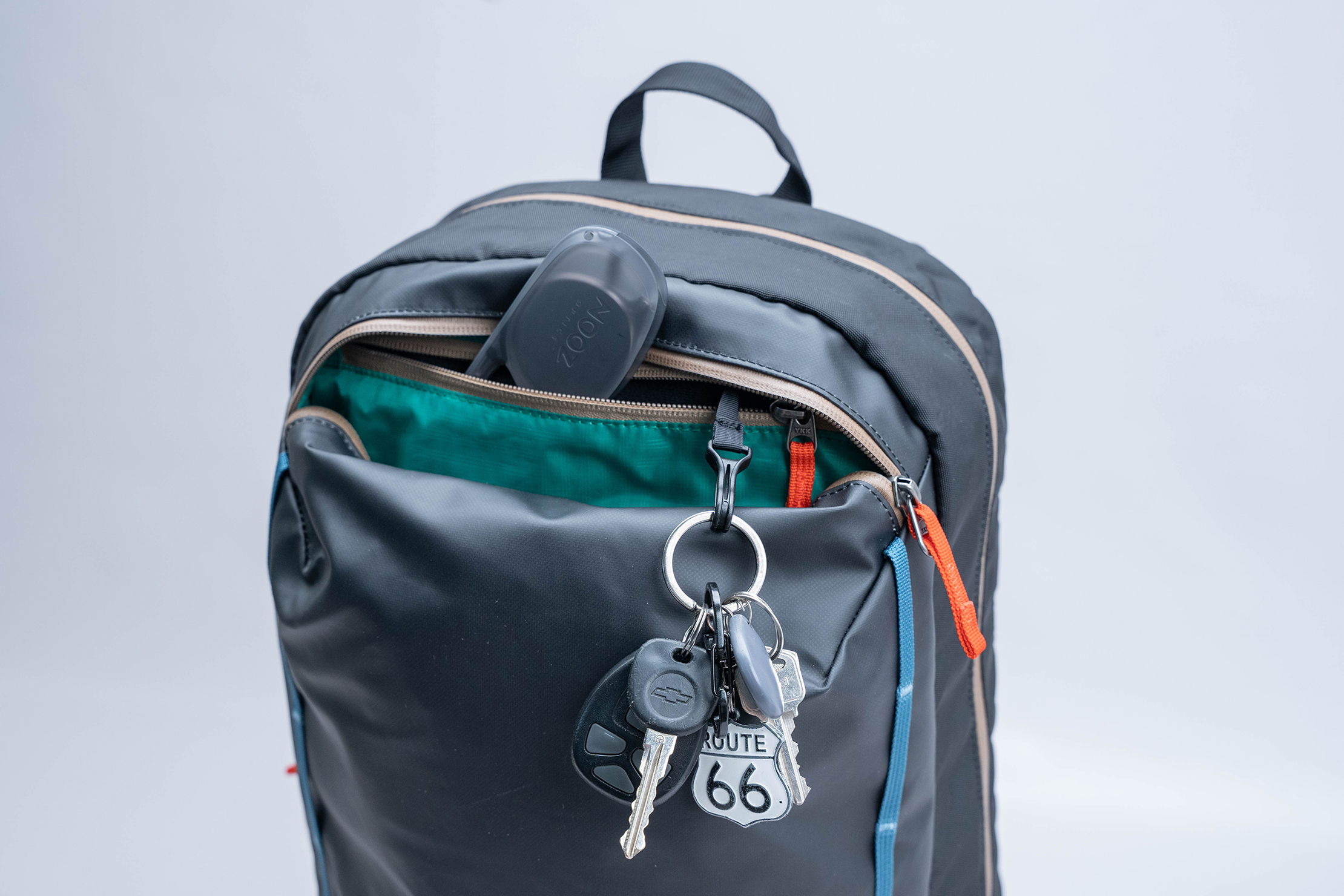 Cotopaxi Vaya 18L Backpack (Cada Dia) Keys