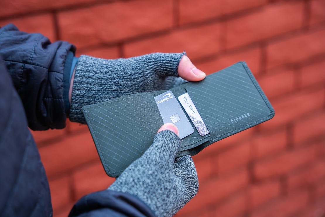 Pioneer Flyfold Wallet 2.0 Review