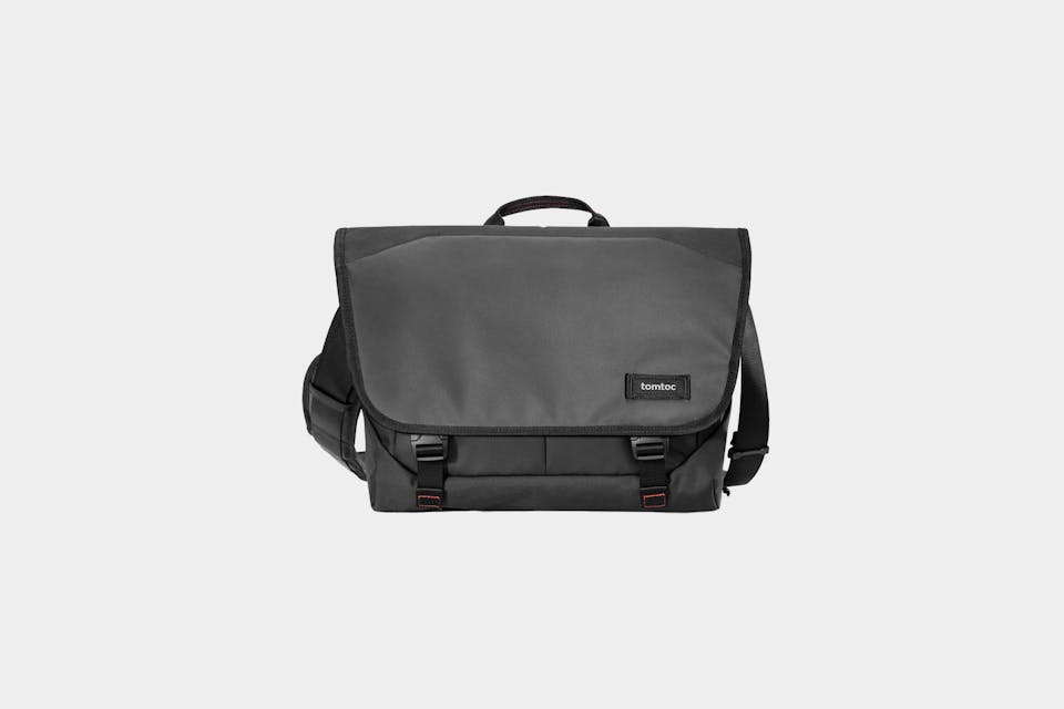 tomtoc Explorer-H52 Messenger Bag Review | Pack Hacker