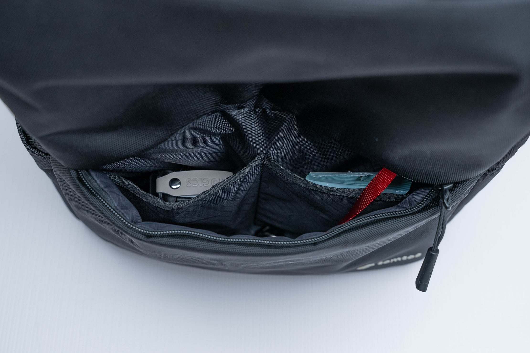 tomtoc Navigator-H71 Laptop Backpack Pocket 2