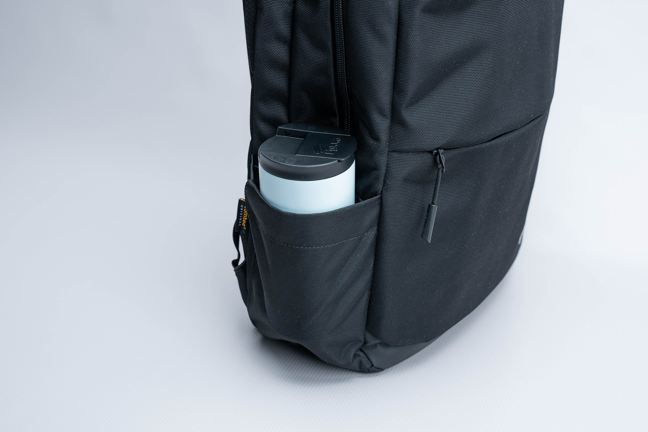Lykka Kvarting Insulated Coffee Mug Water Bottle Pocket