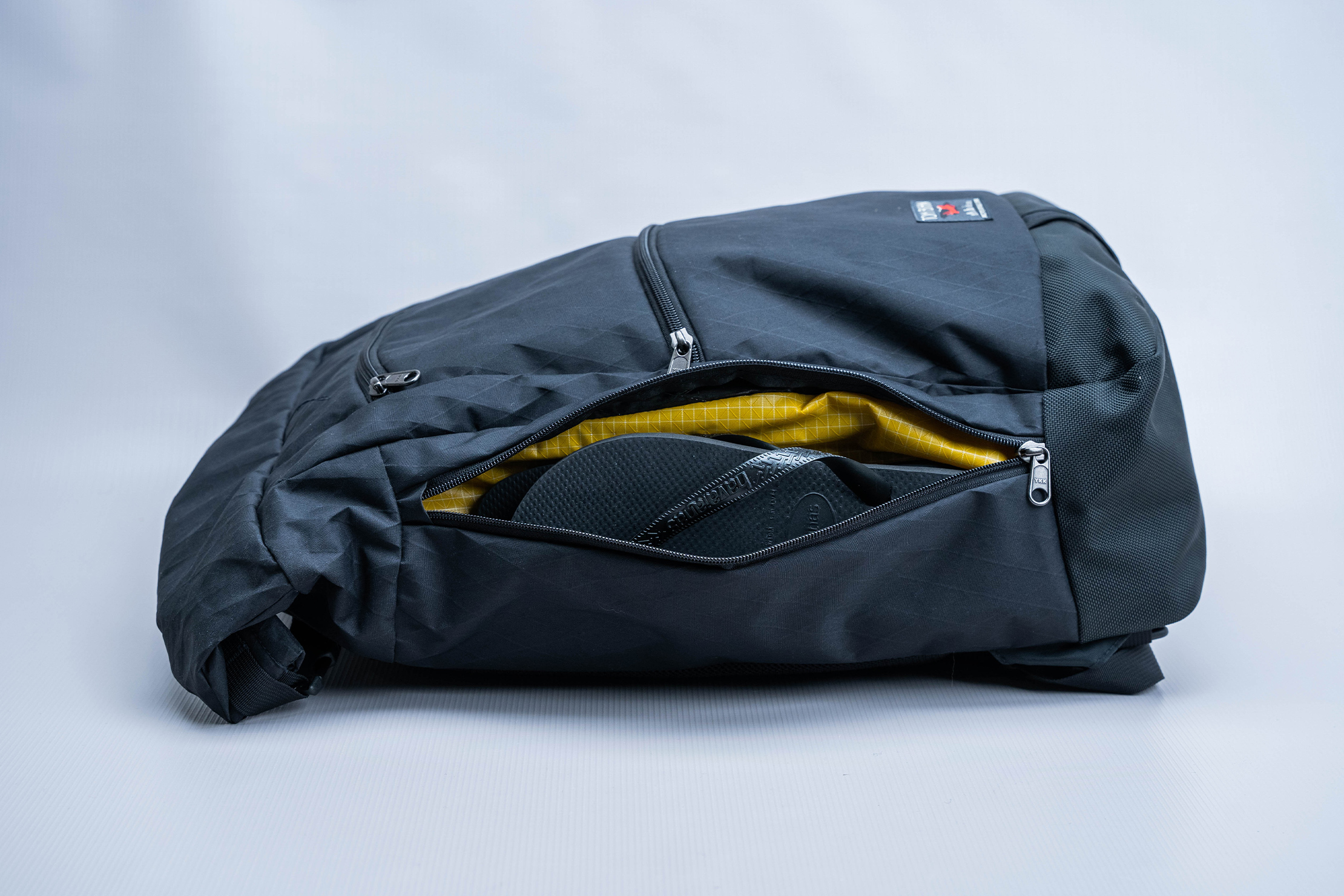 TOM BIHN Addax 31 Review