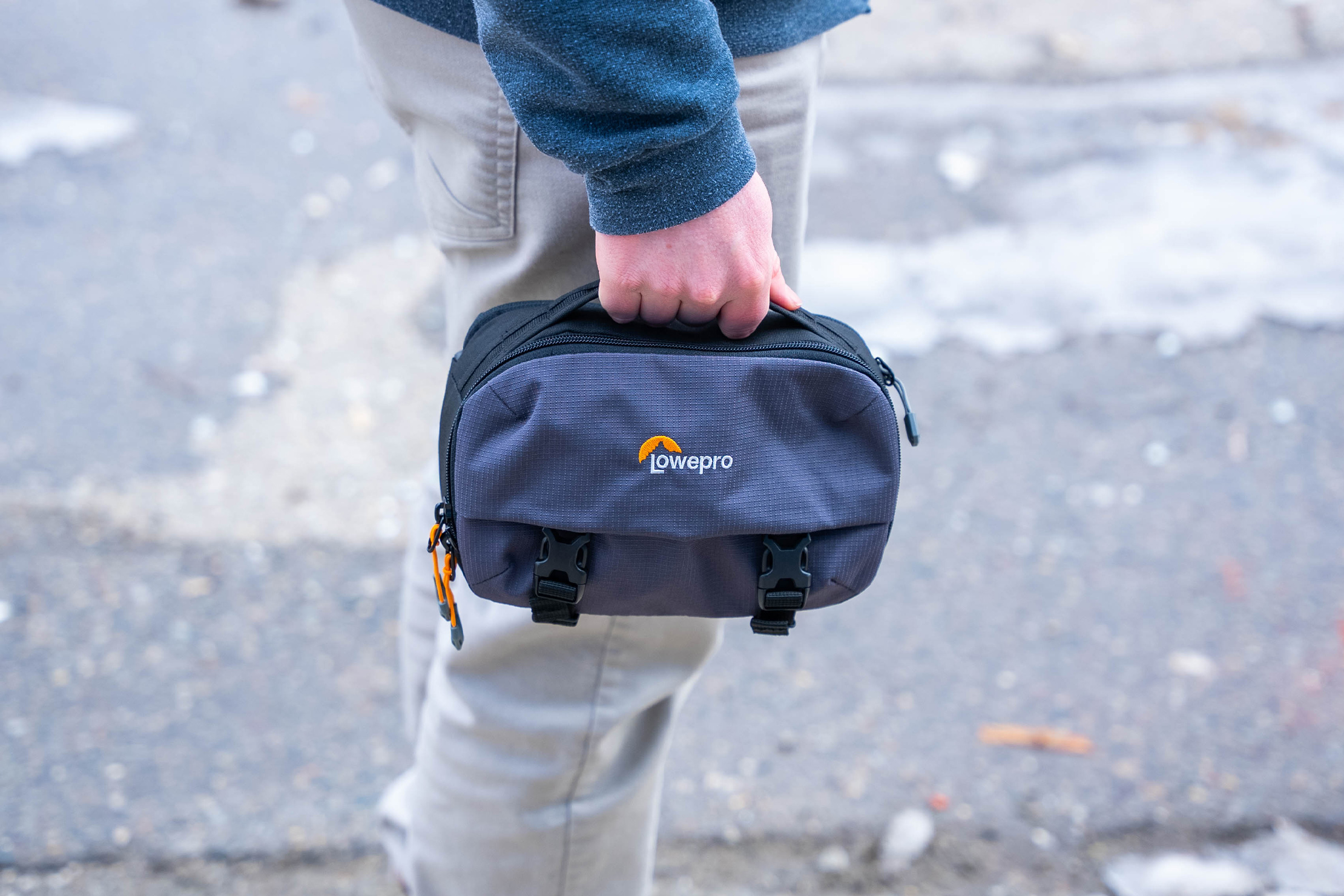 Lowepro Trekker Lite HP 100 Carry Handle