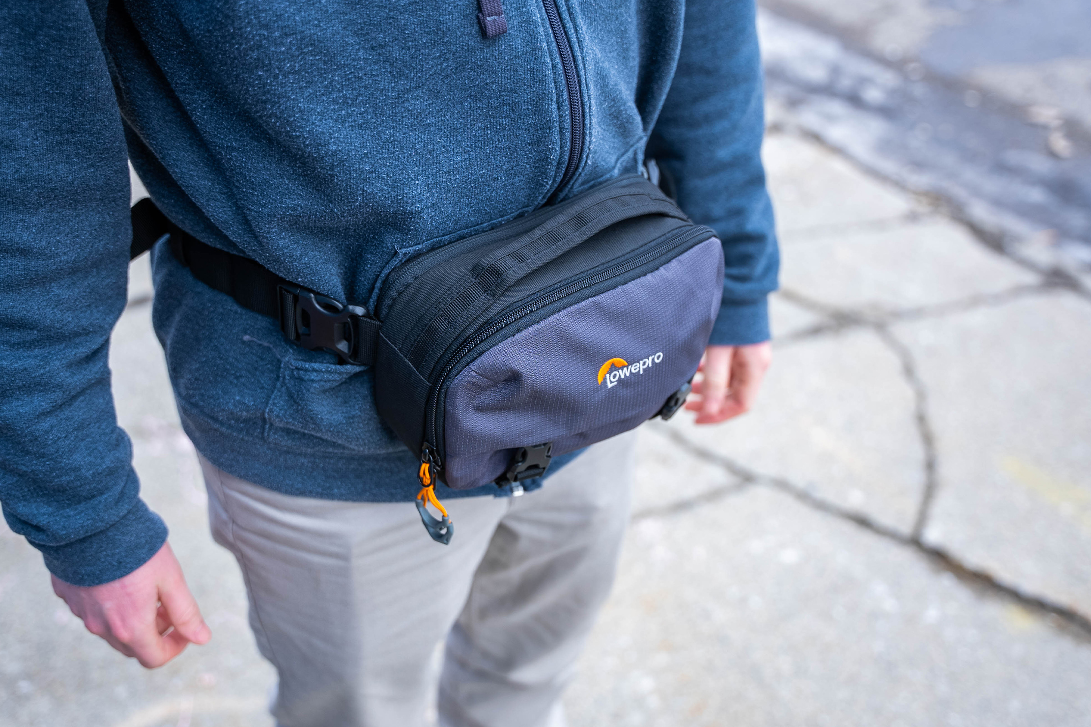 Affordable and Unexpected: Manfrotto Street Waist Bag Review