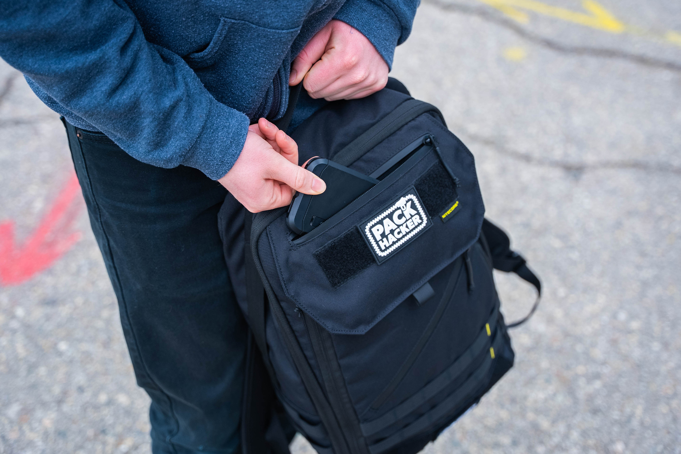 NITECORE BP23 Commuter Backpack In Use
