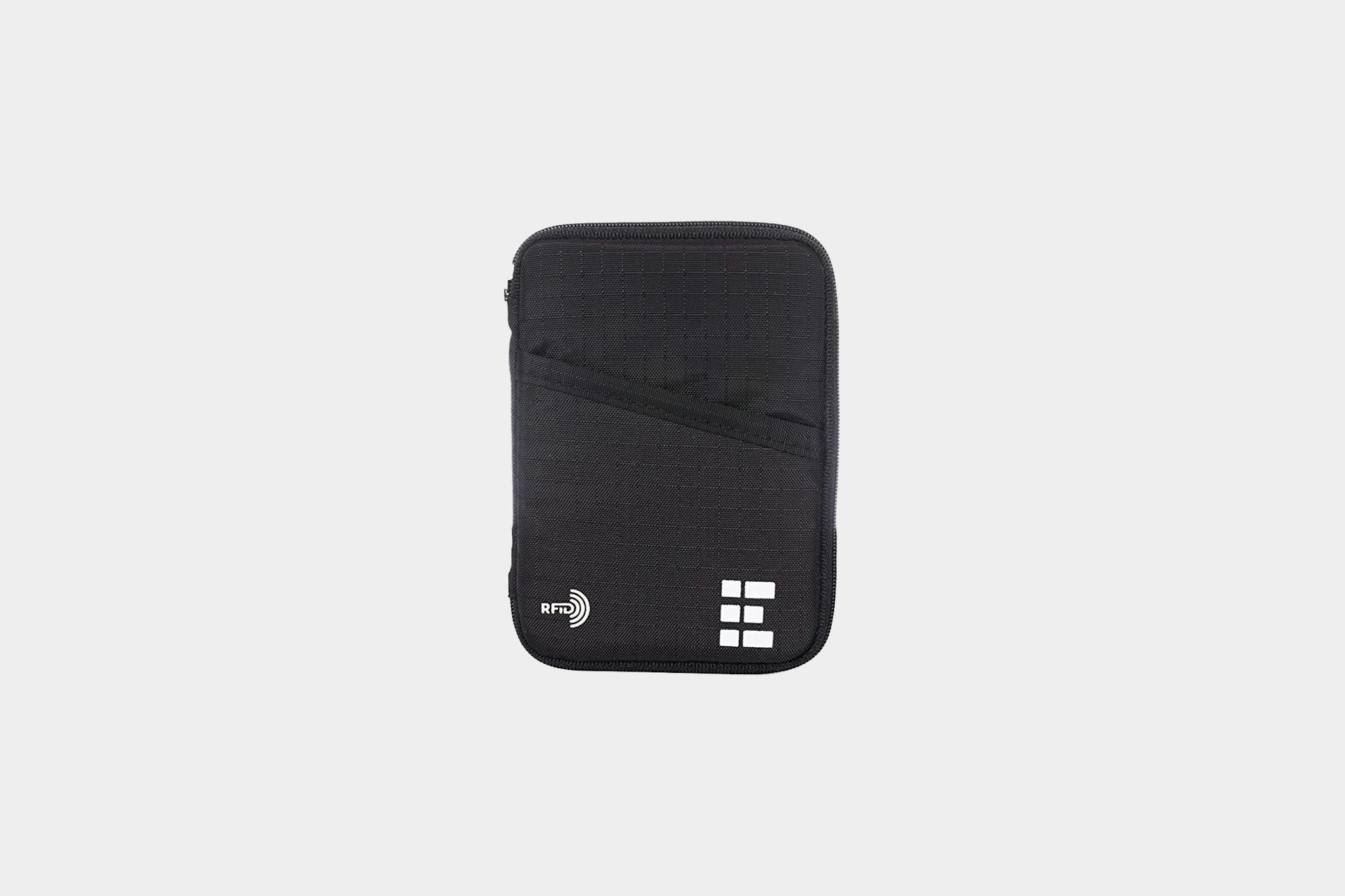 14-travel-wallets-for-your-next-trip-best-travel-wallet-pack-hacker