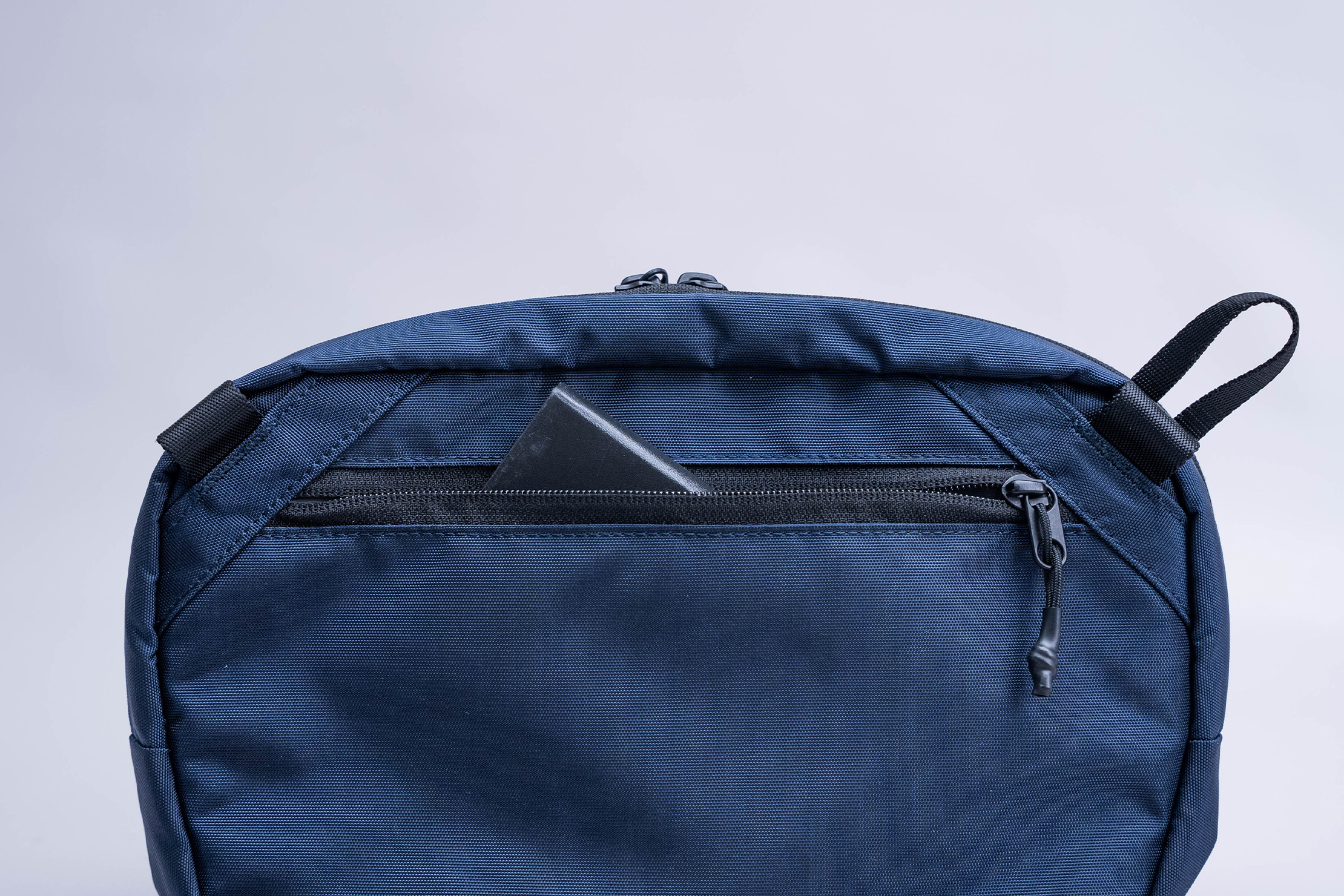 Aer Pro Sling Pocket