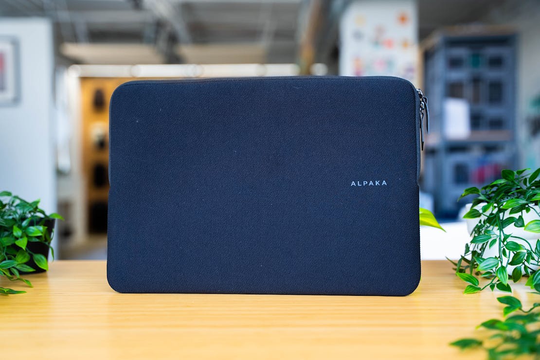 ALPAKA Slim Laptop Sleeve Review