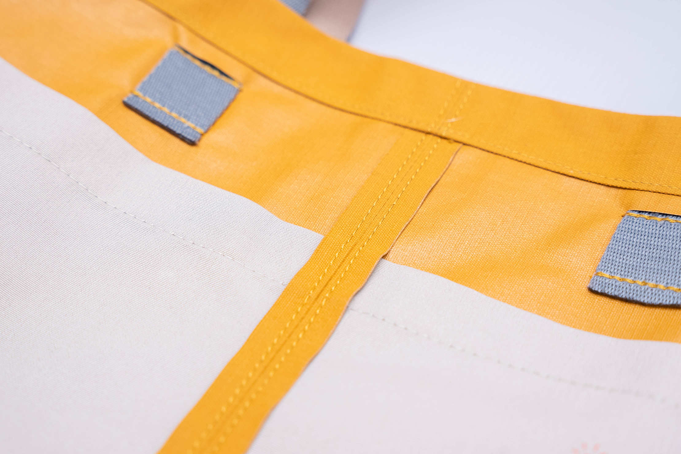 Bellroy City Tote Detail