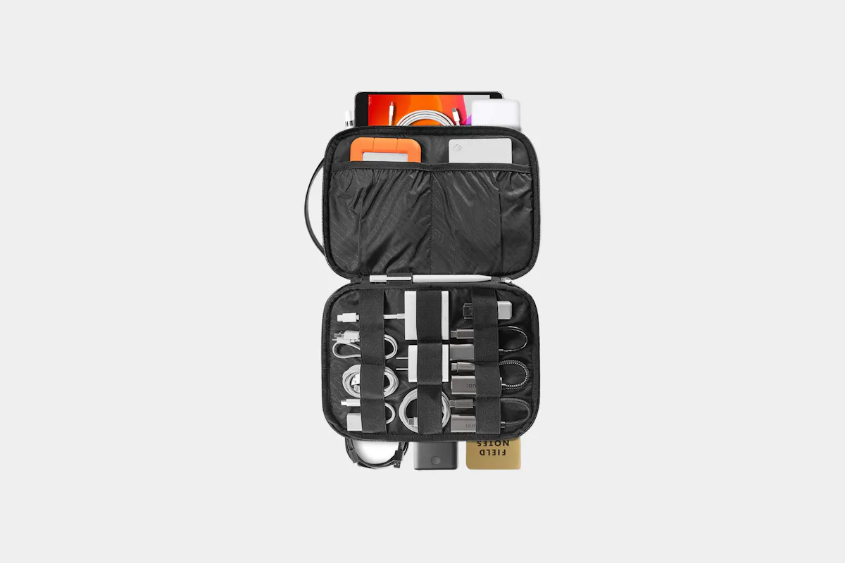 ALPAKA Admin Pouch Pro EDC Taschen Organizer | Kleine EDC Organizer | Kleine Werkzeugtasche für Elektronik, Kabel mit YKK-Reißverschluss für Täglichen und Reisen, Wasserresistent Axogrid 300D, Schwarz