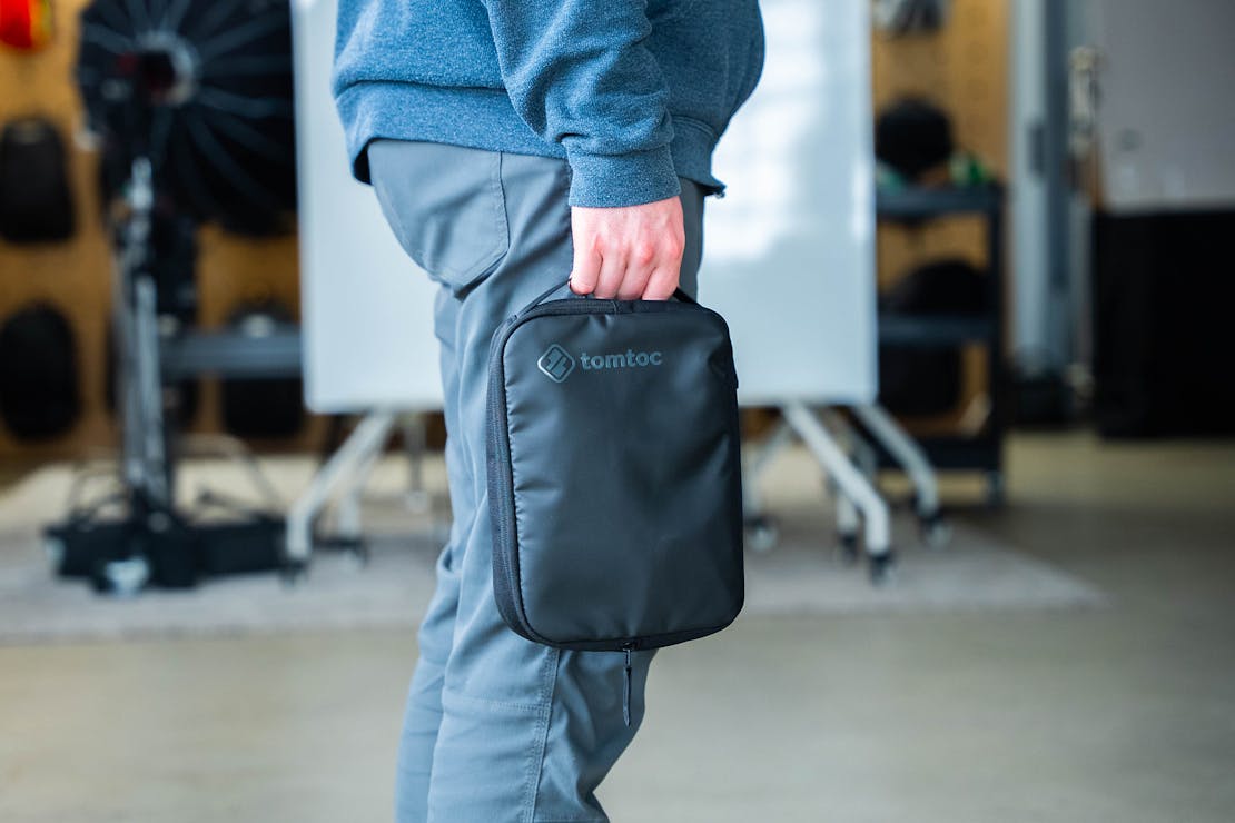 tomtoc Explorer H01 Tech Pouch Review