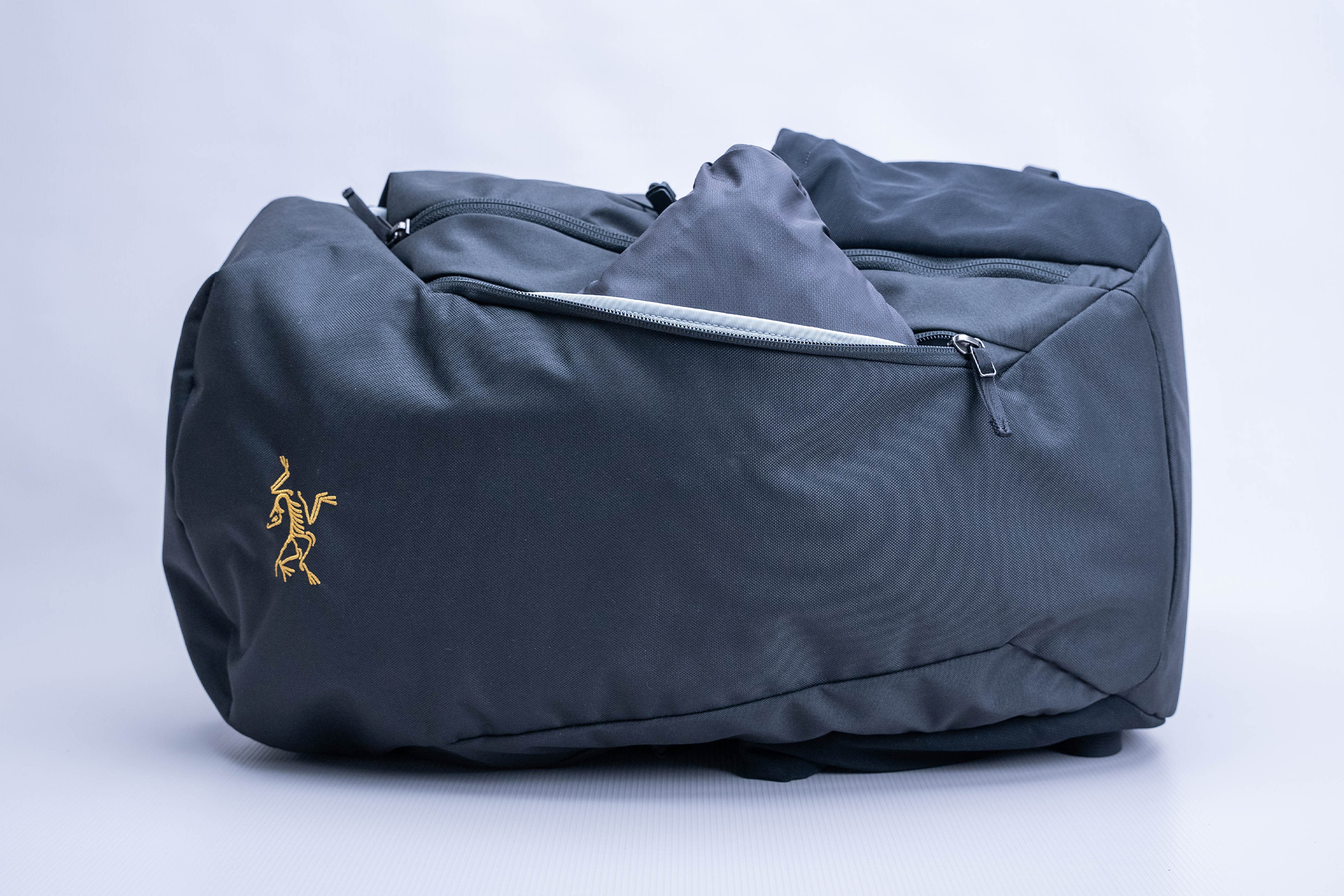 Arc'teryx Mantis 30 Backpack Front Pocket